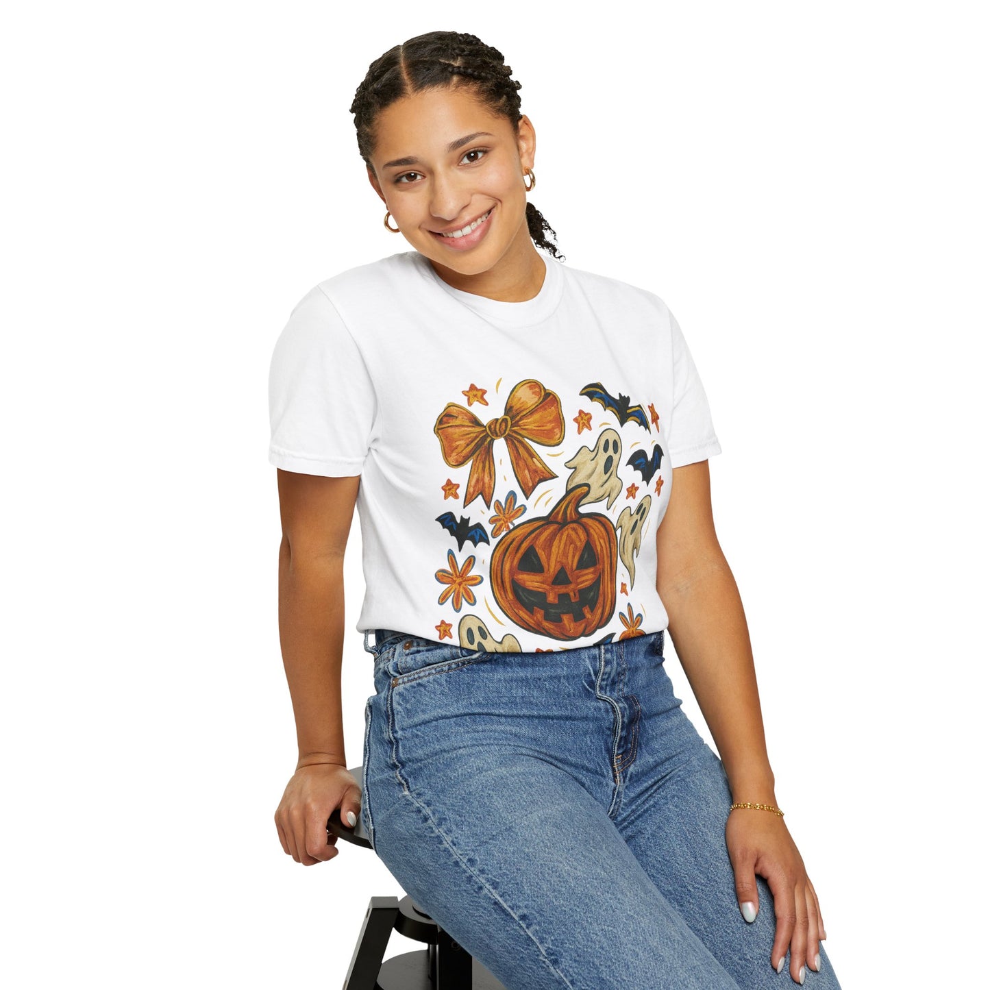 Halloween Ghost & Pumpkin T-shirt, Spooky Season Shirt, Fall Tee, Unisex Halloween Apparel, Ghostly Graphic Tee, Pumpkin Graphic Shirt