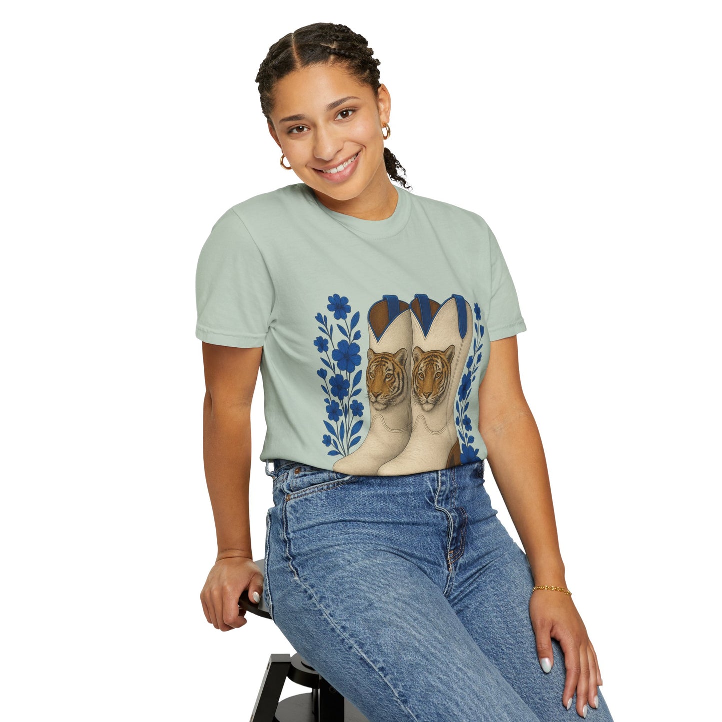 Graphic T-Shirt - Cowboy Boots & Tigress, Unisex Tee, Vintage Country Style-Memphis Tiger Fan