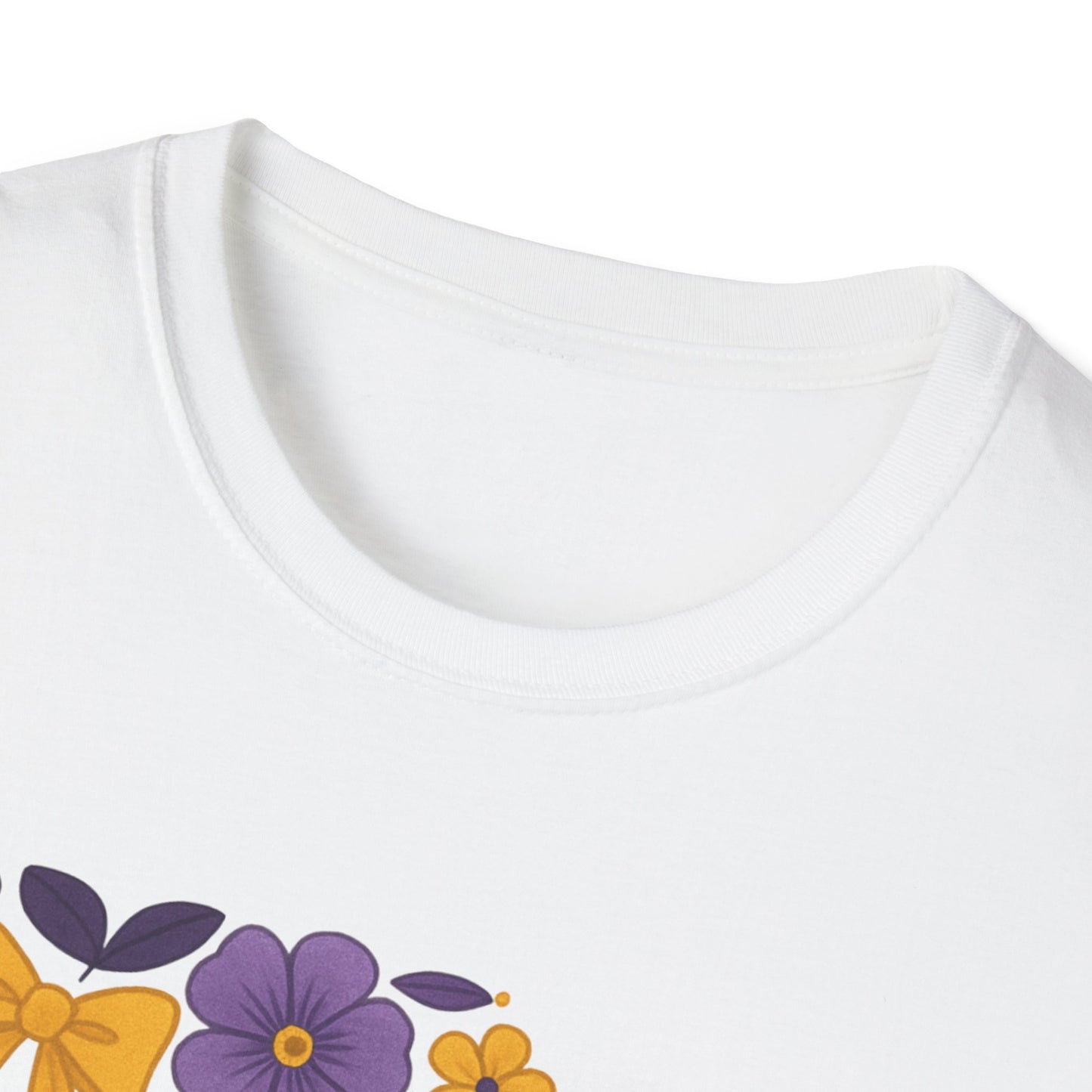 Louisiana Floral Graphic Tee, Casual Unisex T-Shirt, Spring Fashion, Gift for Nature Lovers, Summer Outfit, Southern Pride