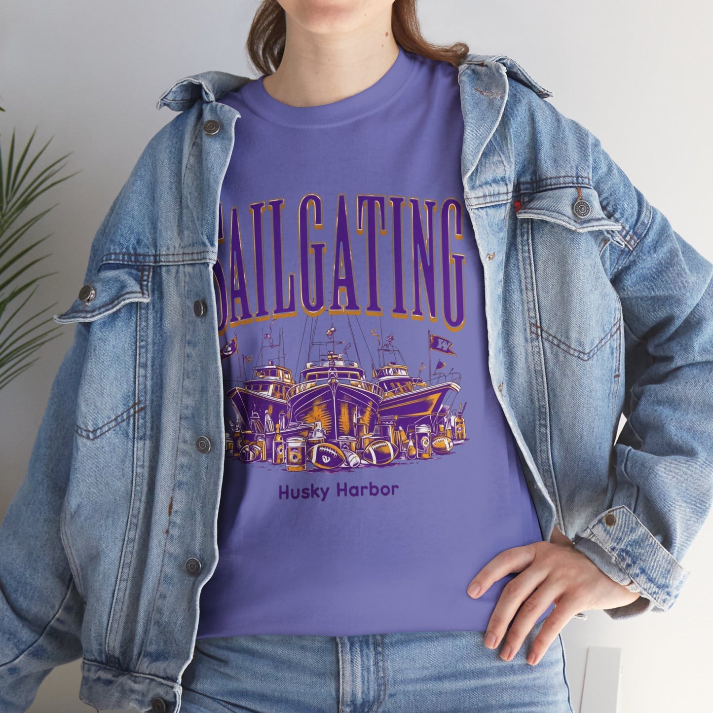 Sailgating Tee - Washington Huskies Unisex Heavy Cotton Shirt