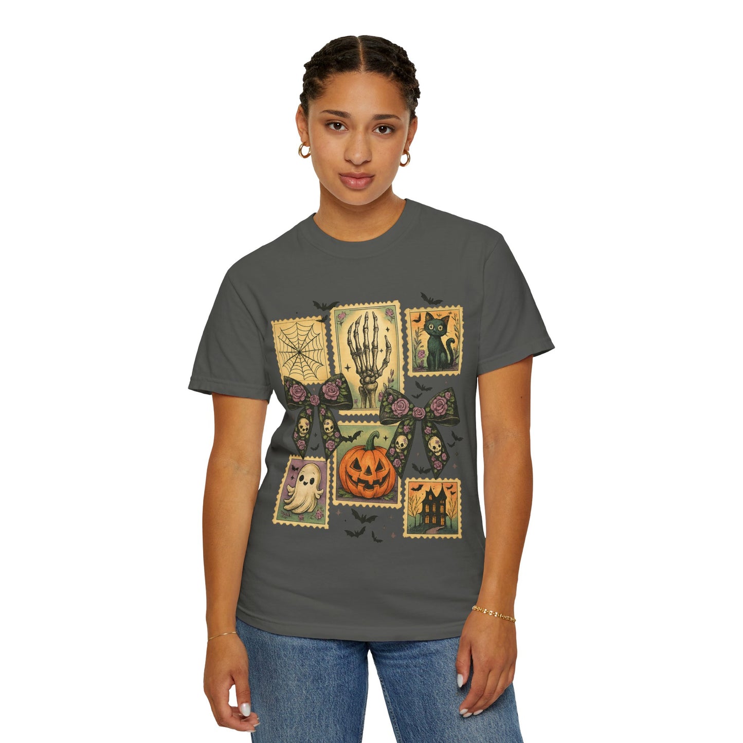 Halloween-Themed Unisex T-Shirt - Spooky Vibes for Fall Celebrations, Ghost Lovers Gift, Costume Party Essential, Cozy Autumn Tee