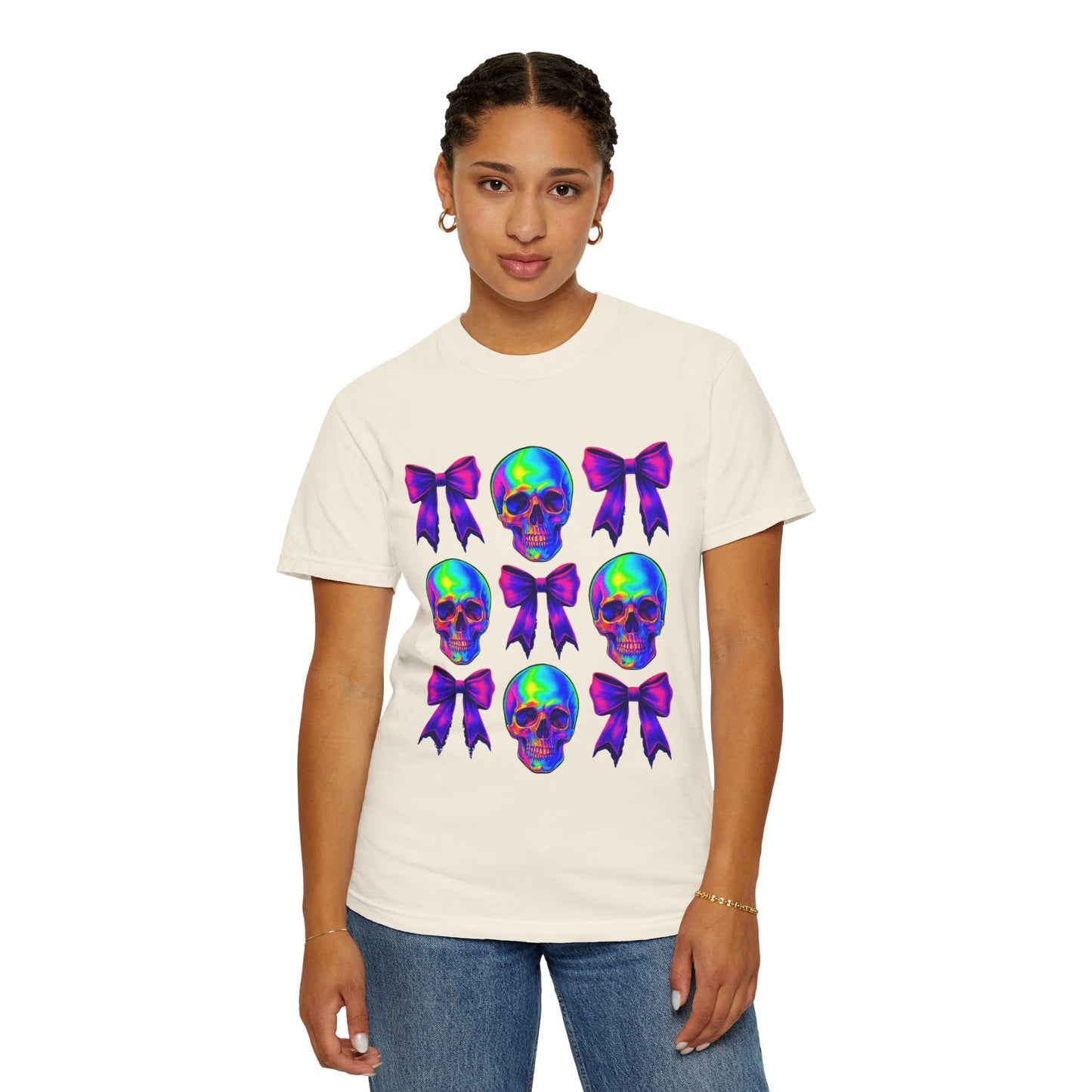 Neon Skull and Bow Unisex T-Shirt | Trendy Graphic Tee for Halloween, Festivals, Casual Wear, Gifts