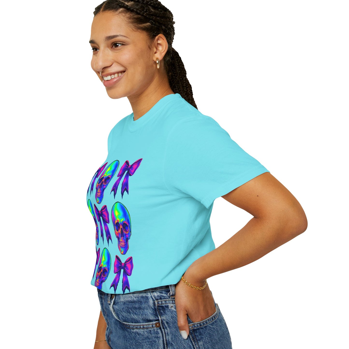 Neon Skull and Bow Unisex T-Shirt | Trendy Graphic Tee for Halloween, Festivals, Casual Wear, Gifts