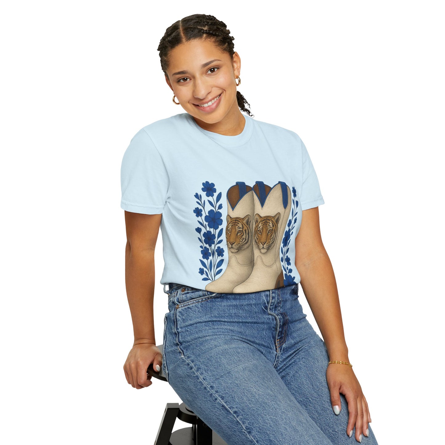 Graphic T-Shirt - Cowboy Boots & Tigress, Unisex Tee, Vintage Country Style-Memphis Tiger Fan