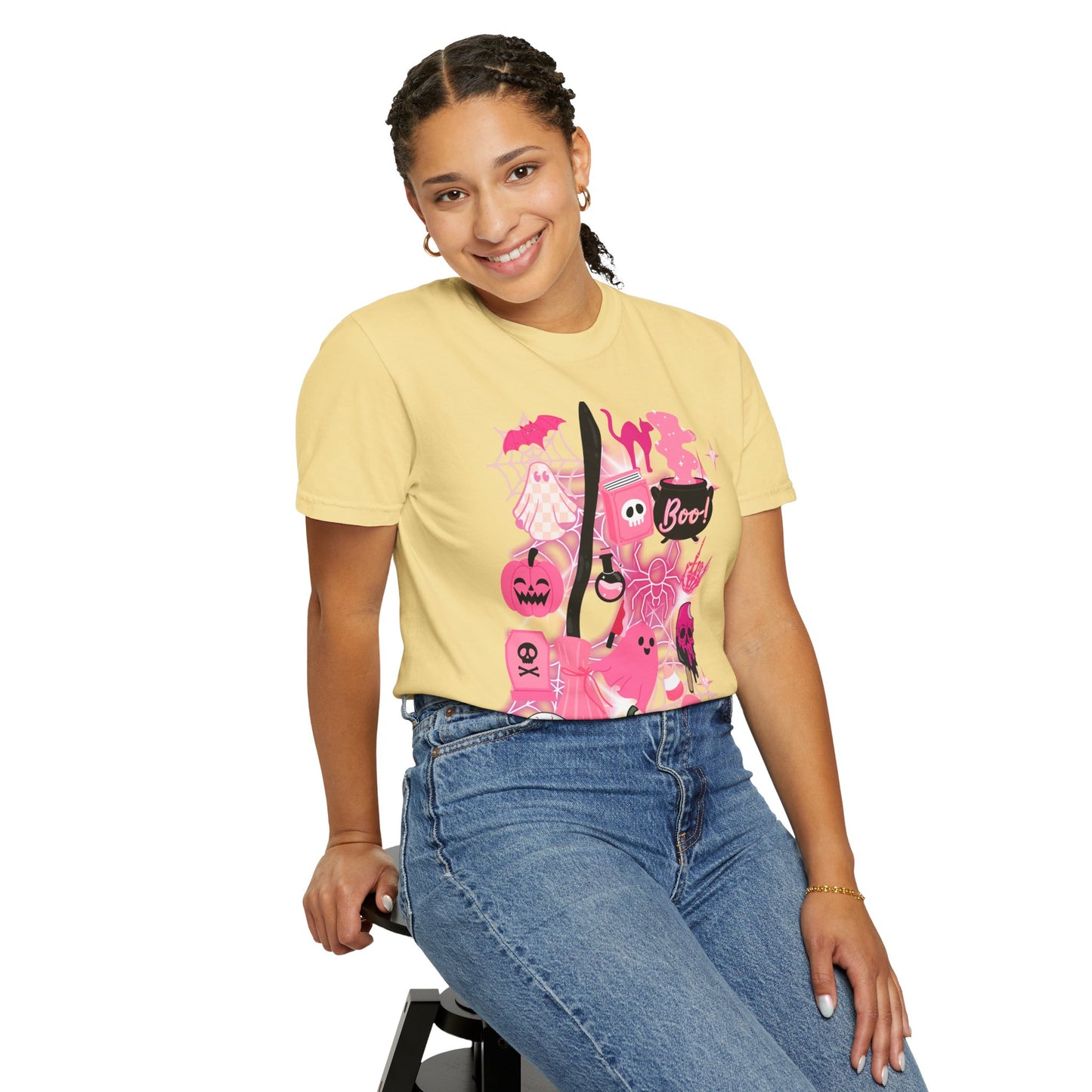 Pink Halloween-Themed Unisex T-shirt, Spooky Shirt, Ghostly Apparel, Boo T-shirt, Fall Fashion, Halloween Costume Top