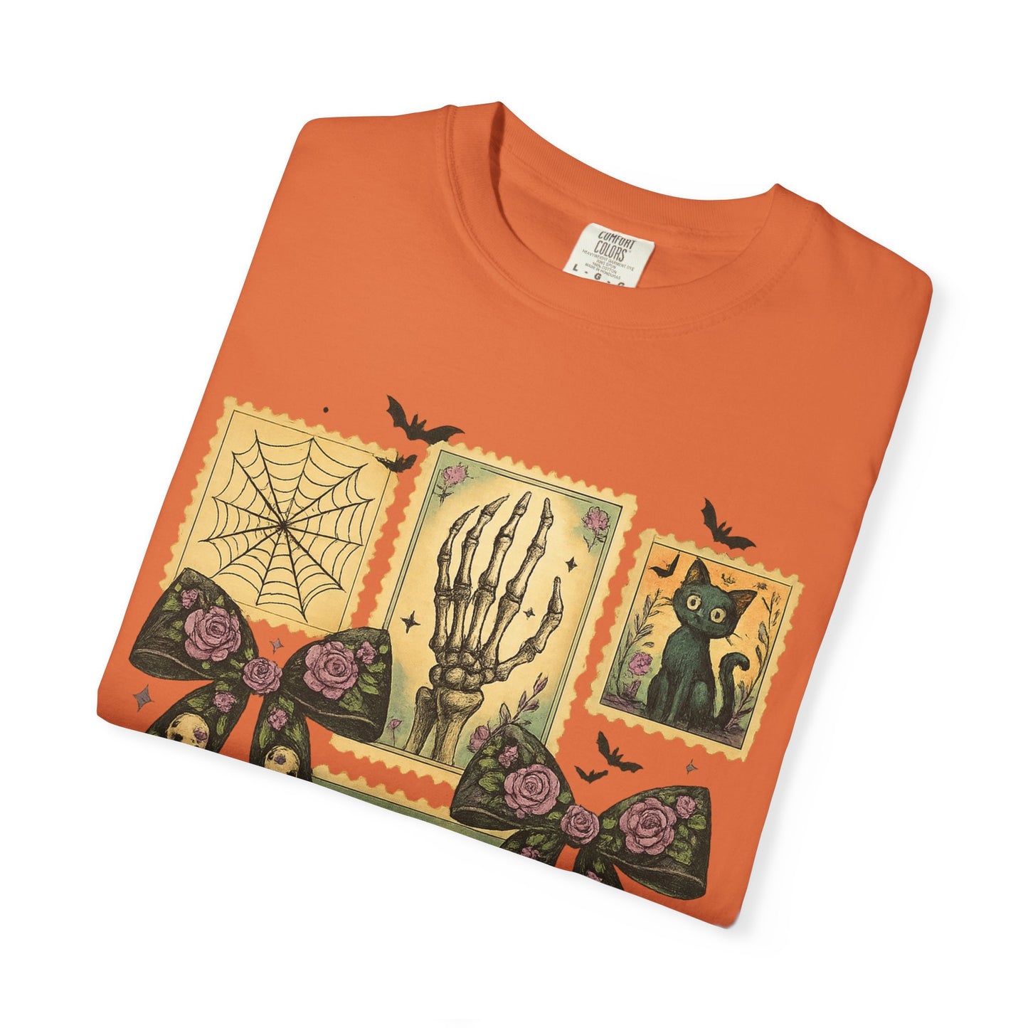 Halloween-Themed Unisex T-Shirt - Spooky Vibes for Fall Celebrations, Ghost Lovers Gift, Costume Party Essential, Cozy Autumn Tee