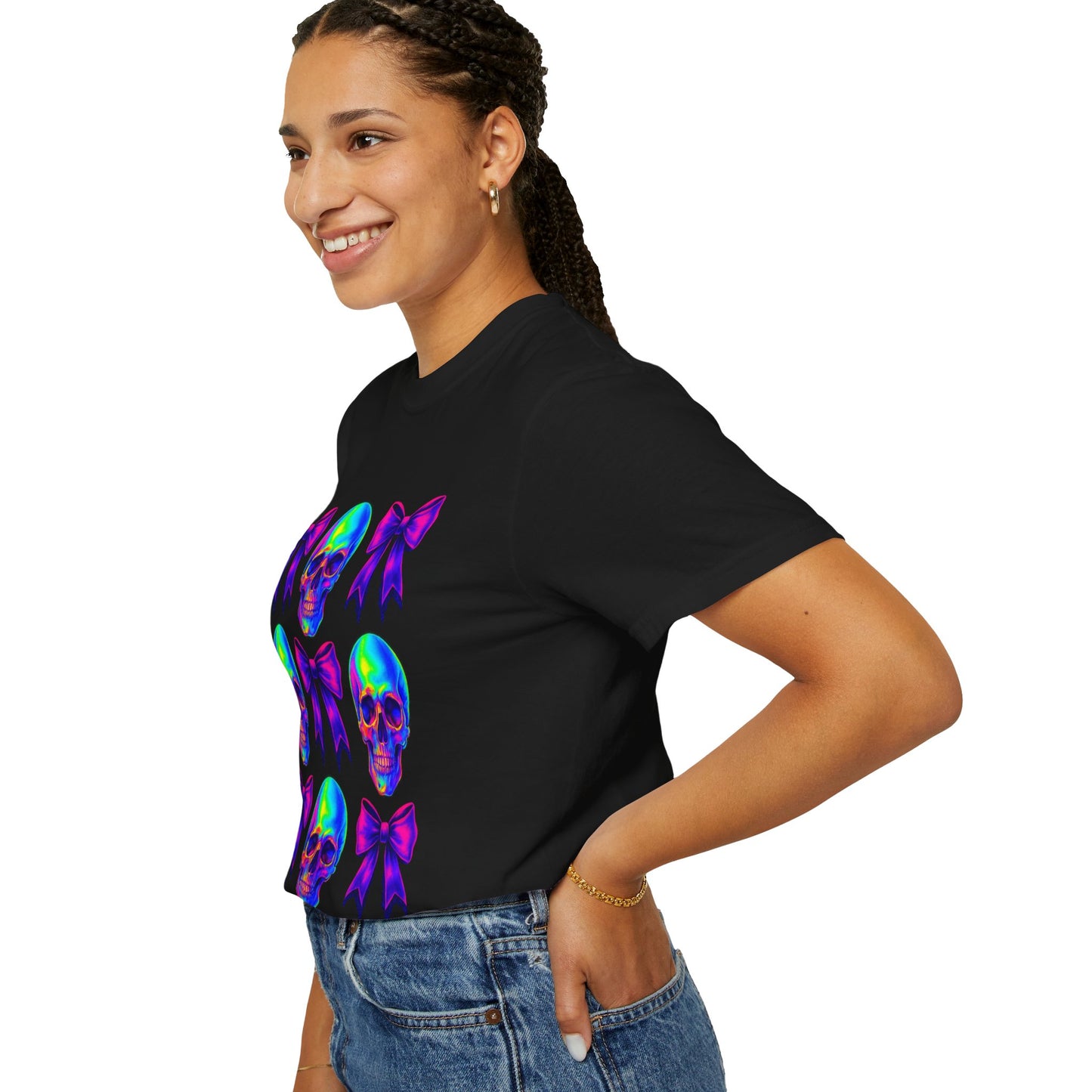 Neon Skull and Bow Unisex T-Shirt | Trendy Graphic Tee for Halloween, Festivals, Casual Wear, Gifts