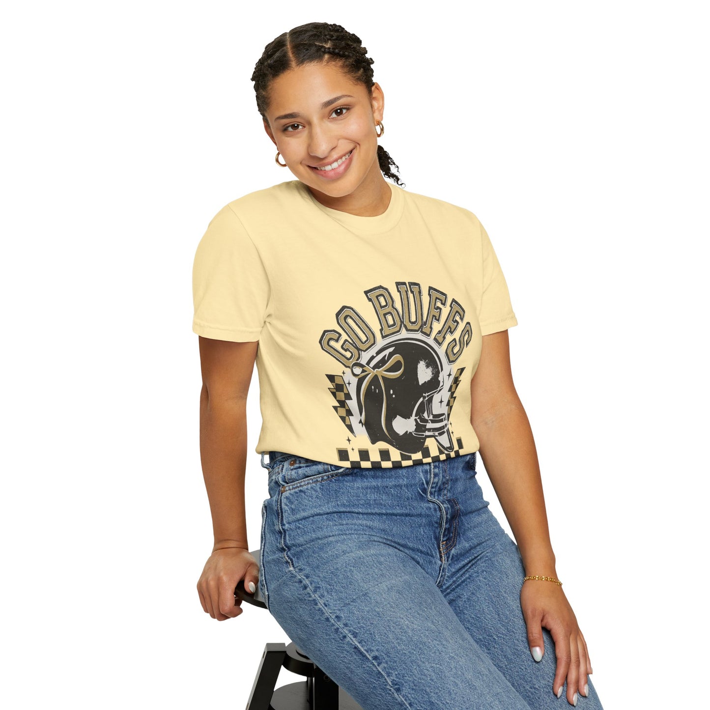 Vintage Sports Fan T-Shirt - Go Buffs Graphic Tee