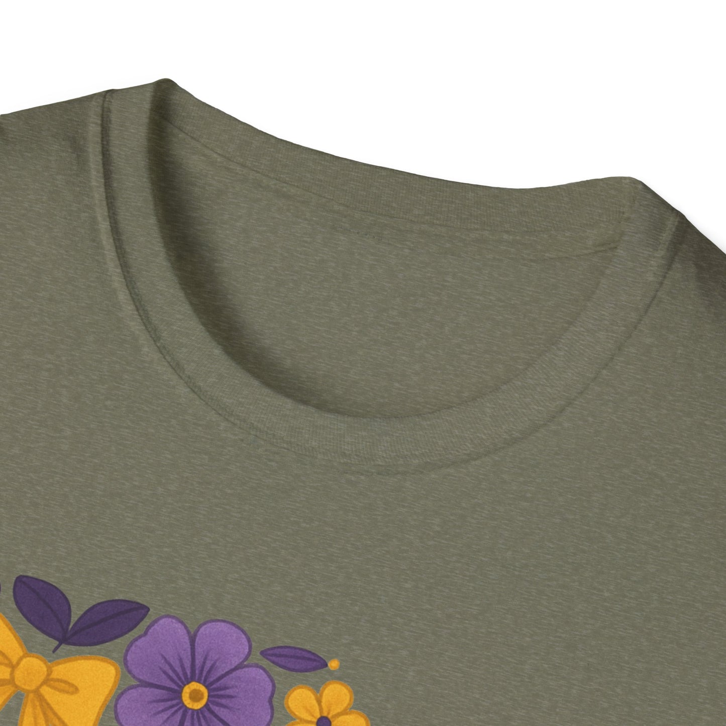 Louisiana Floral Graphic Tee, Casual Unisex T-Shirt, Spring Fashion, Gift for Nature Lovers, Summer Outfit, Southern Pride
