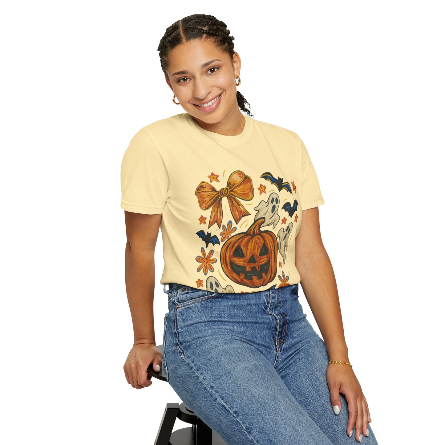 Halloween Ghost & Pumpkin T-shirt, Spooky Season Shirt, Fall Tee, Unisex Halloween Apparel, Ghostly Graphic Tee, Pumpkin Graphic Shirt