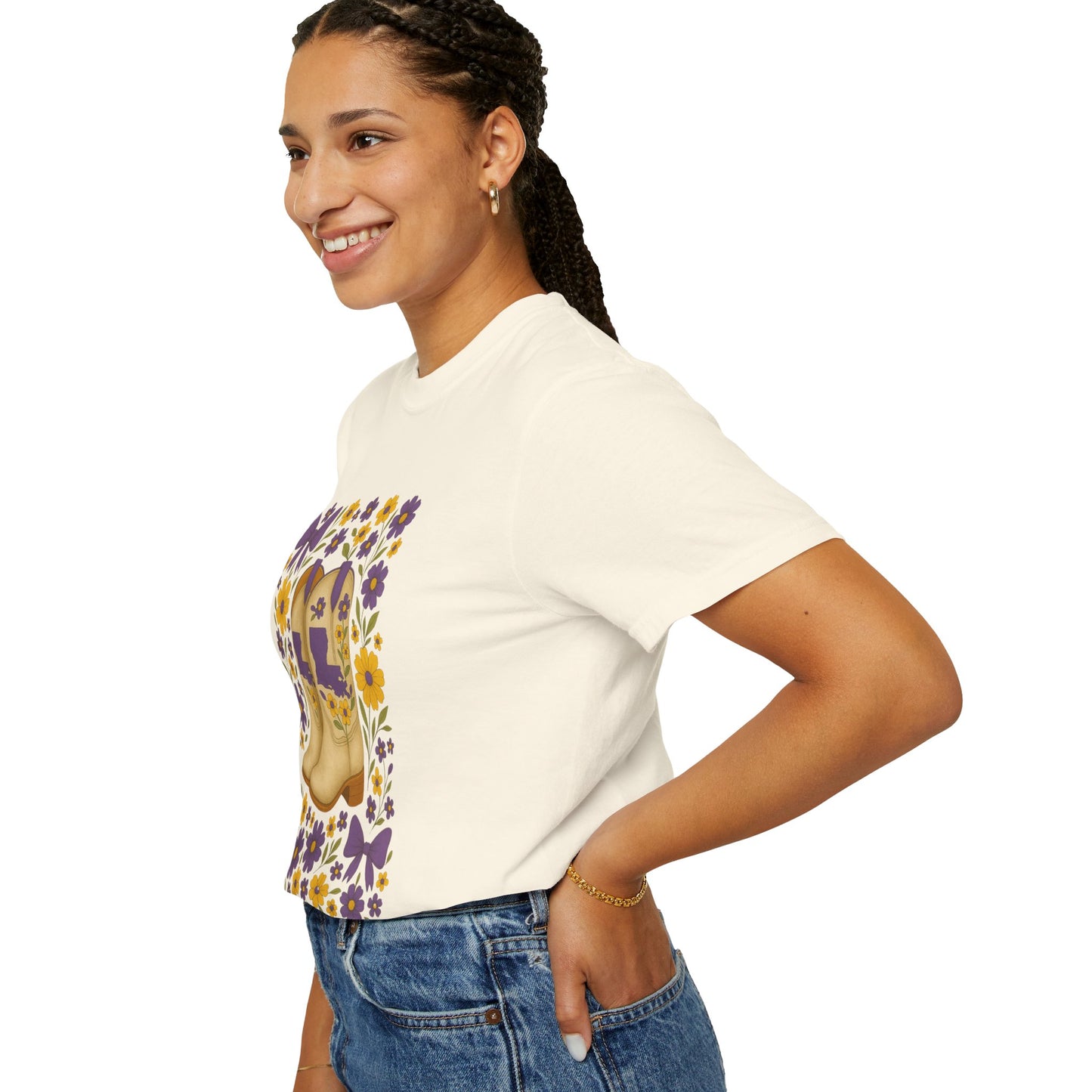 T-Shirt - Western Floral Boot T-Shirt, Vintage Graphic Shirt, Gift for Cowgirl, LSU Tigers, Louisiana Game Day