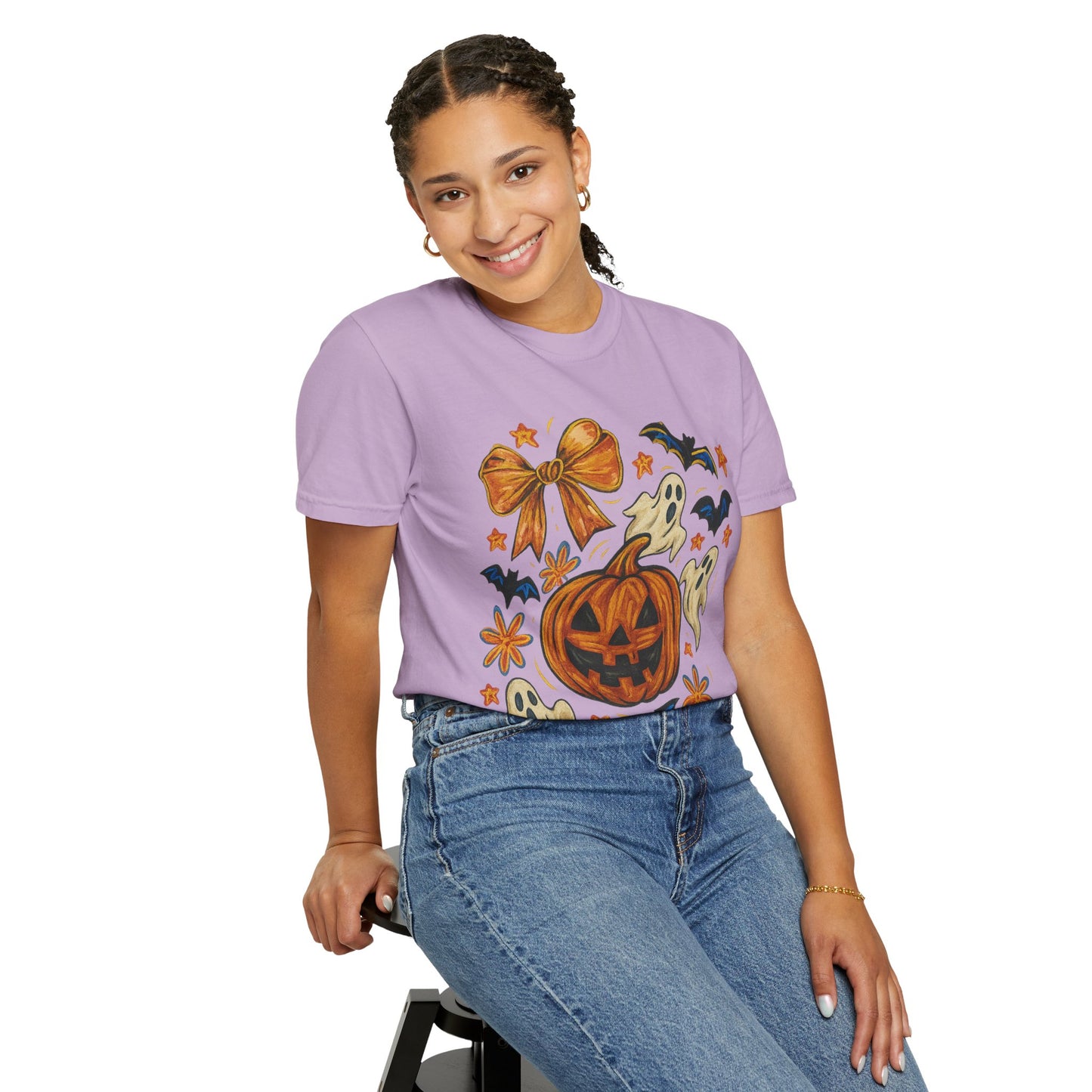 Halloween Ghost & Pumpkin T-shirt, Spooky Season Shirt, Fall Tee, Unisex Halloween Apparel, Ghostly Graphic Tee, Pumpkin Graphic Shirt