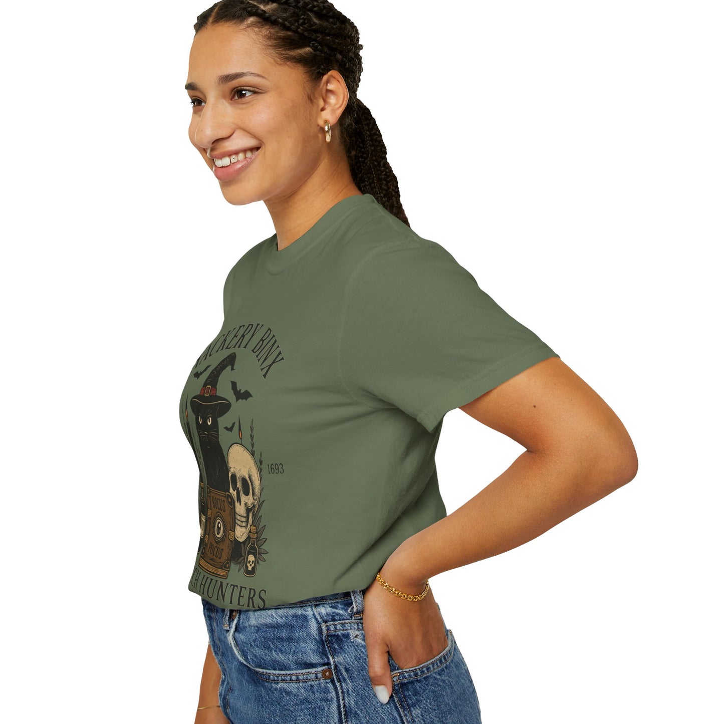 Witch Hunter Unisex T-shirt - Spooky Halloween Costume Shirt