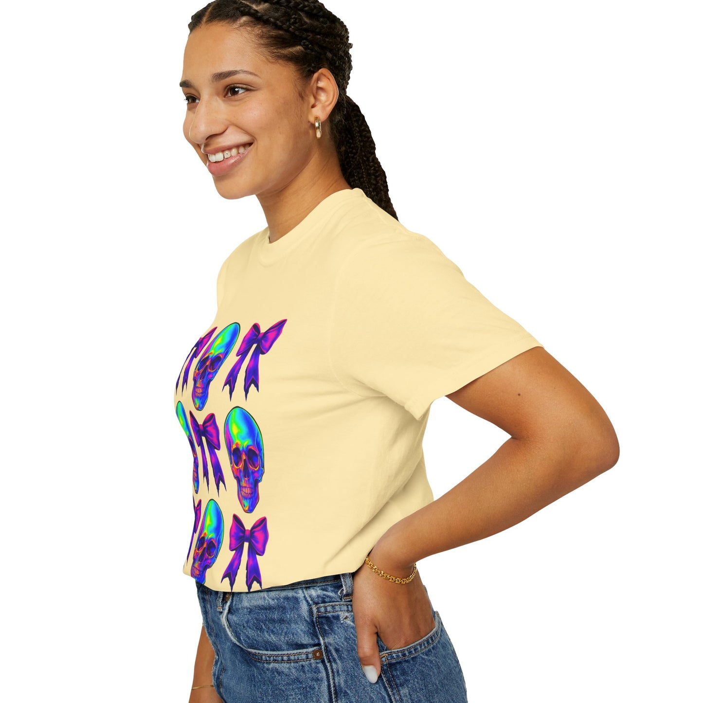 Neon Skull and Bow Unisex T-Shirt | Trendy Graphic Tee for Halloween, Festivals, Casual Wear, Gifts