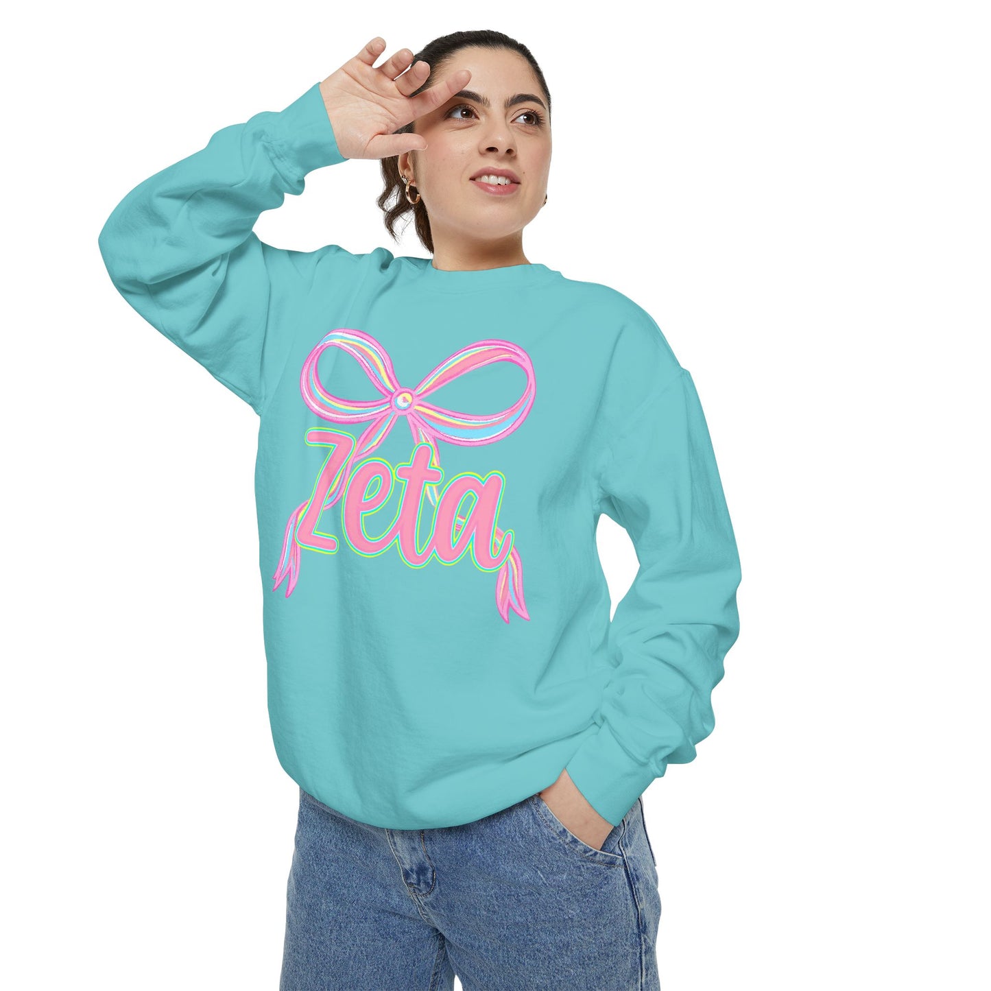 Zeta Graphic Sweatshirt, Cozy Fashion, Gift for Sorority Sisters, Cute Casual Wear, College Apparel, Unisex Outfit