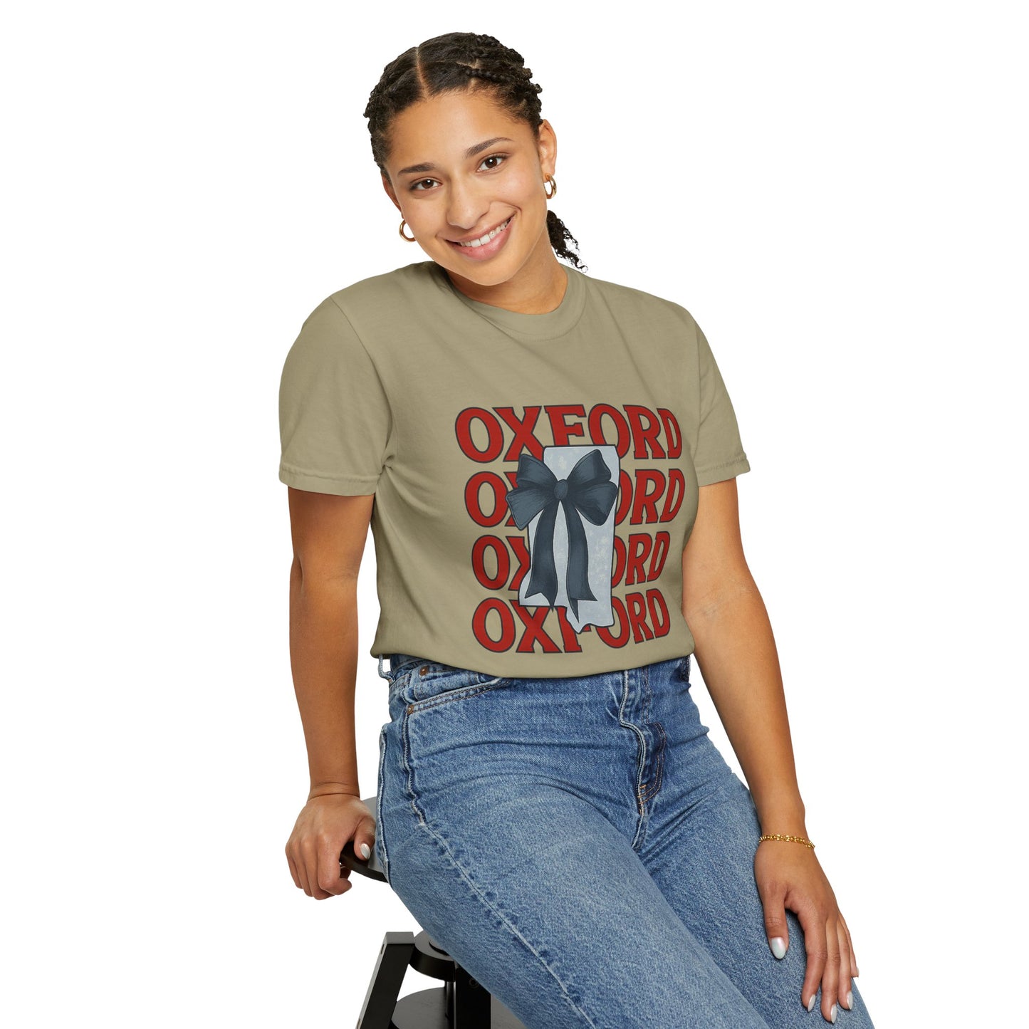 Oxford Bow Graphic Tee, Casual Unisex T-shirt, Gift for Students, College Apparel, Trendy Fashion Top, Birthday Gift