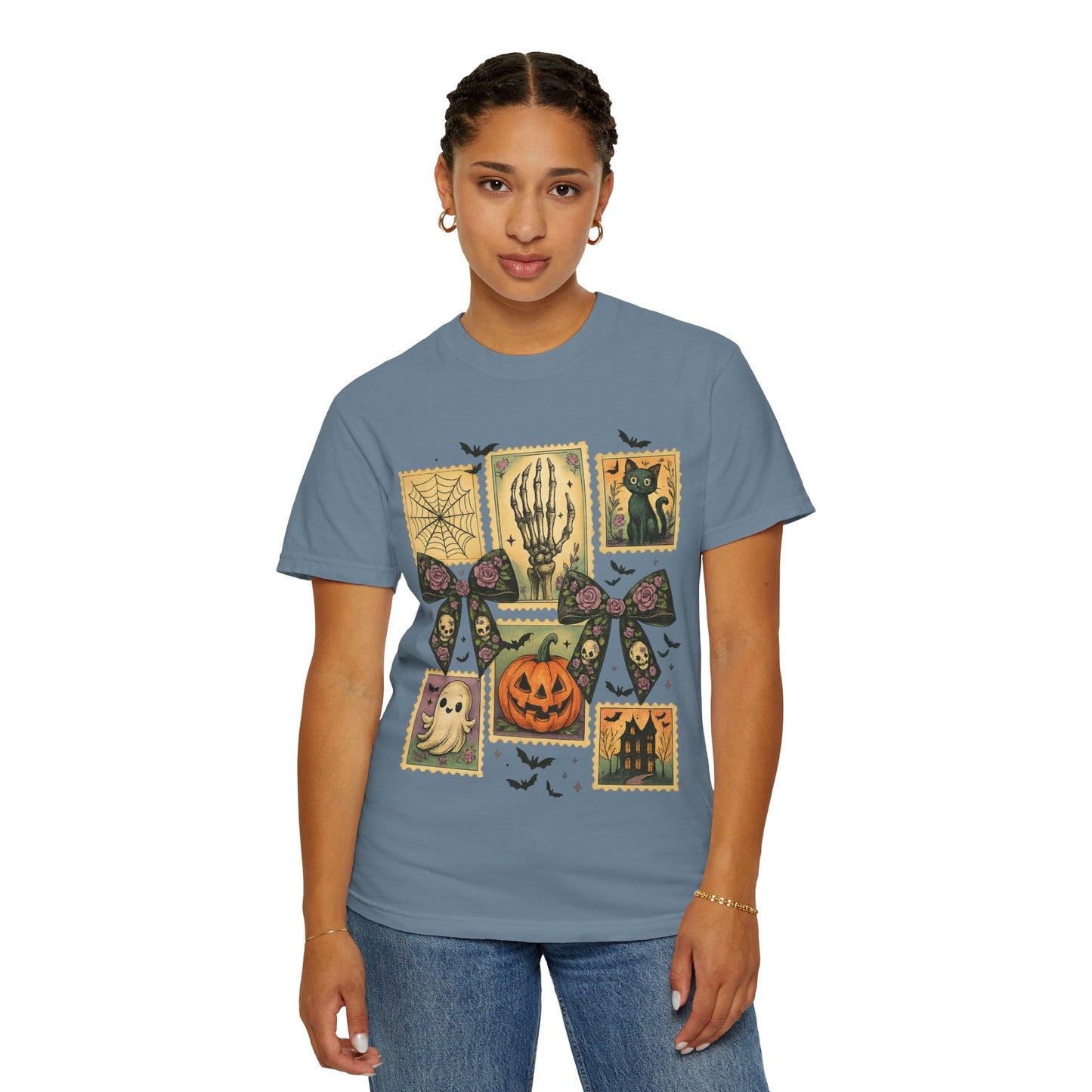 Halloween-Themed Unisex T-Shirt - Spooky Vibes for Fall Celebrations, Ghost Lovers Gift, Costume Party Essential, Cozy Autumn Tee