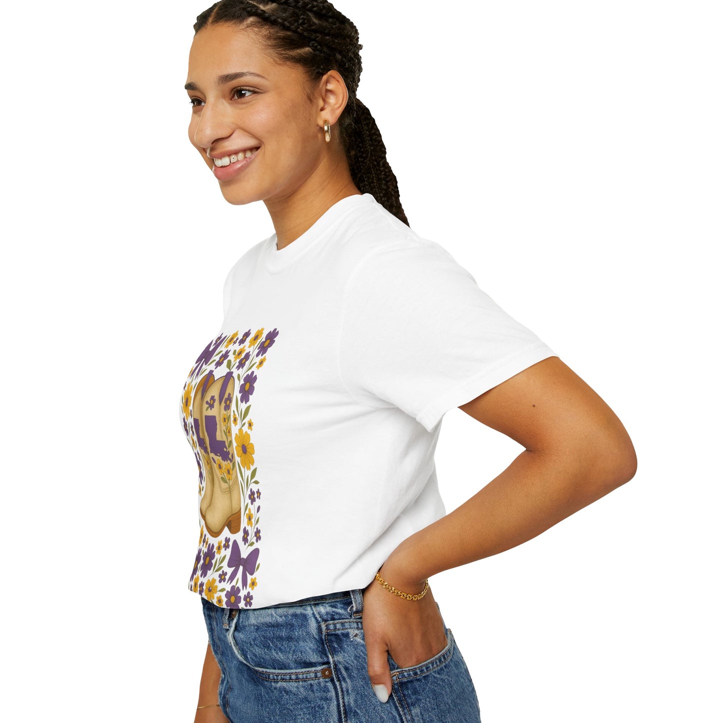 T-Shirt - Western Floral Boot T-Shirt, Vintage Graphic Shirt, Gift for Cowgirl, LSU Tigers, Louisiana Game Day