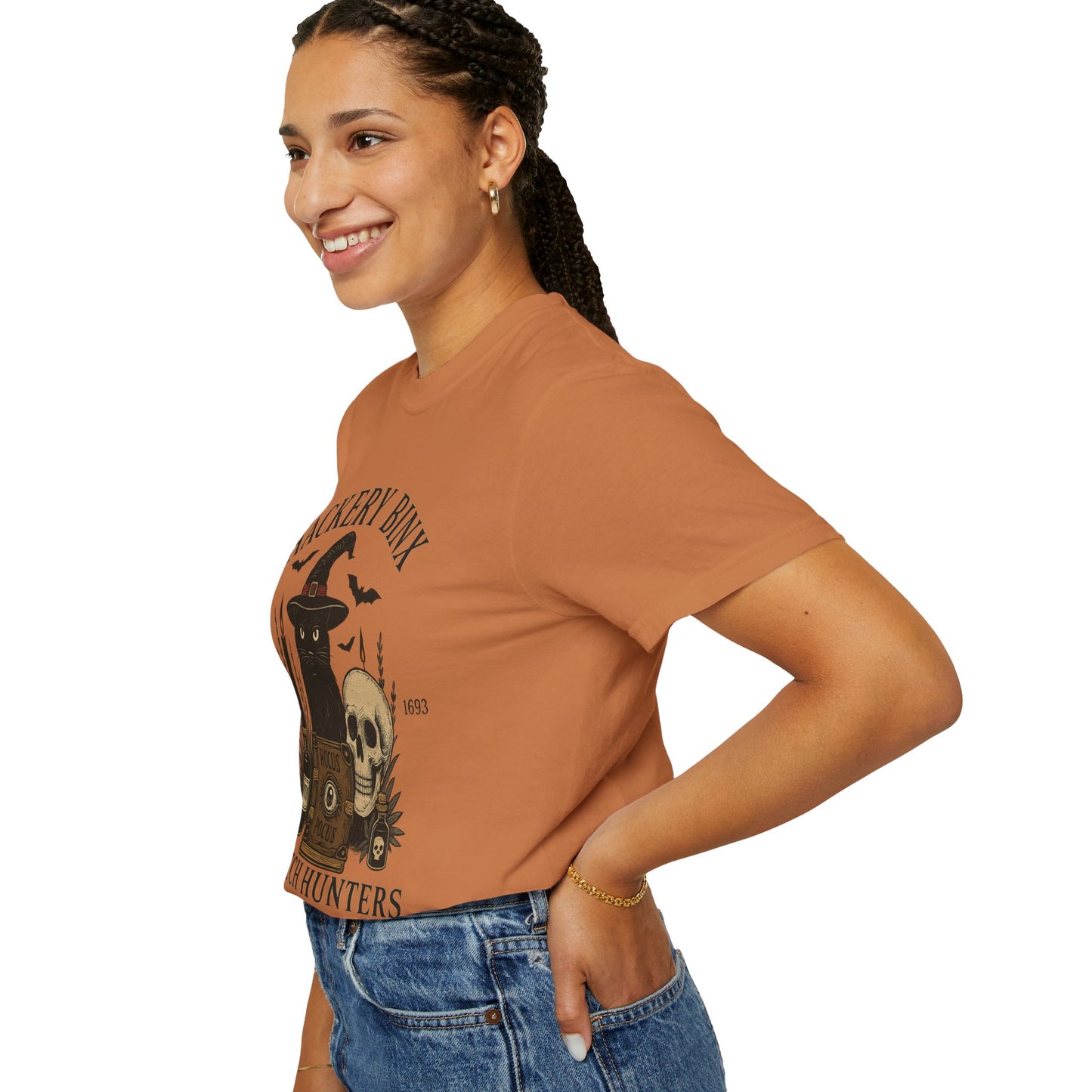 Witch Hunter Unisex T-shirt - Spooky Halloween Costume Shirt