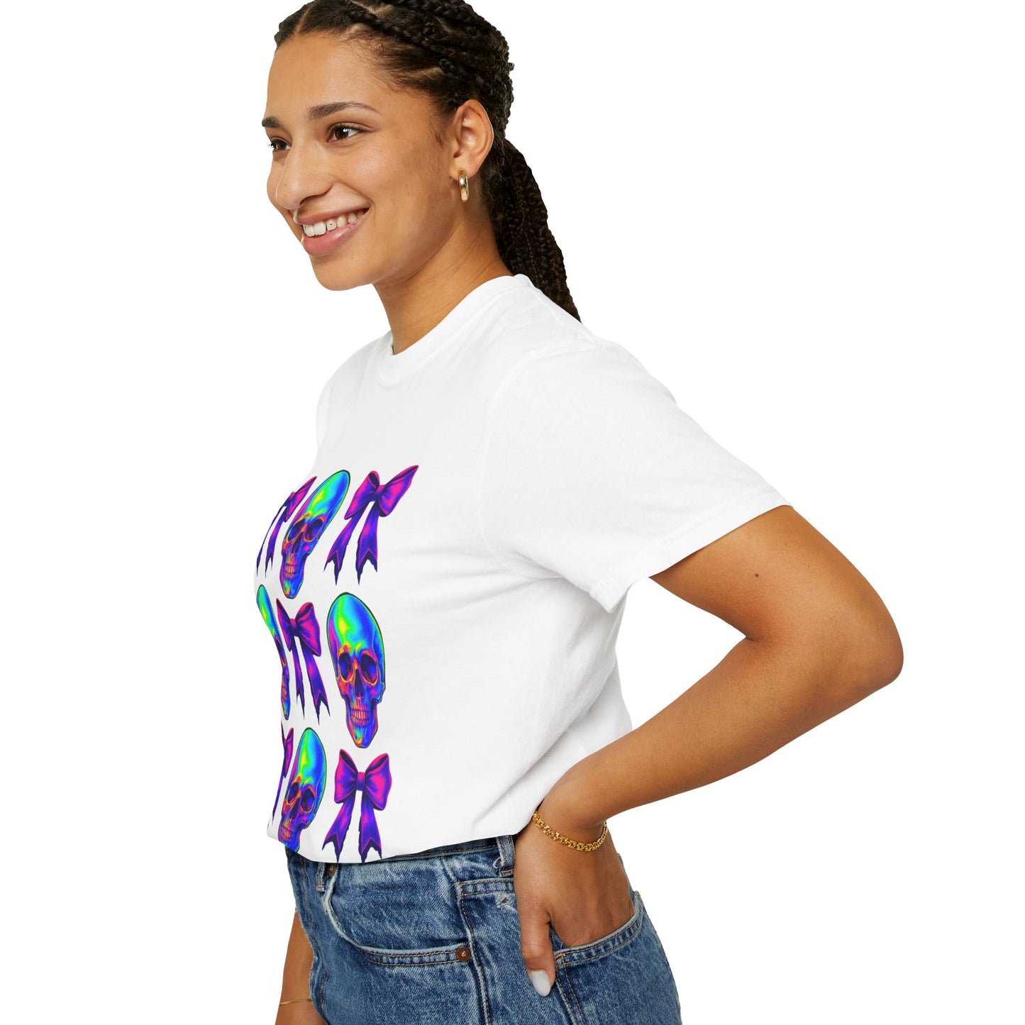 Neon Skull and Bow Unisex T-Shirt | Trendy Graphic Tee for Halloween, Festivals, Casual Wear, Gifts