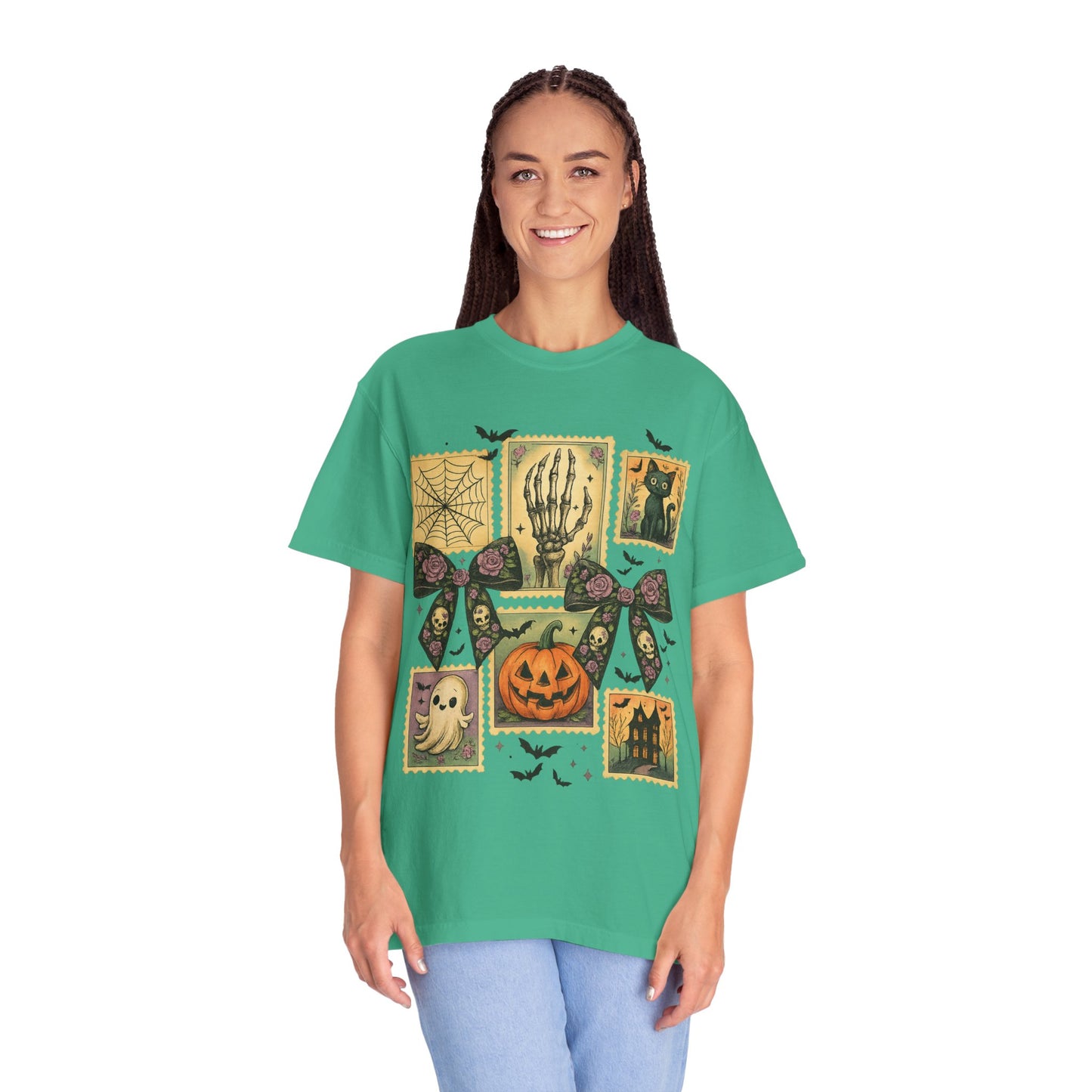 Halloween-Themed Unisex T-Shirt - Spooky Vibes for Fall Celebrations, Ghost Lovers Gift, Costume Party Essential, Cozy Autumn Tee