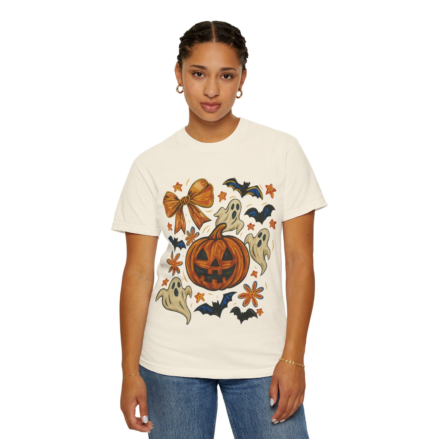 Halloween Ghost & Pumpkin T-shirt, Spooky Season Shirt, Fall Tee, Unisex Halloween Apparel, Ghostly Graphic Tee, Pumpkin Graphic Shirt