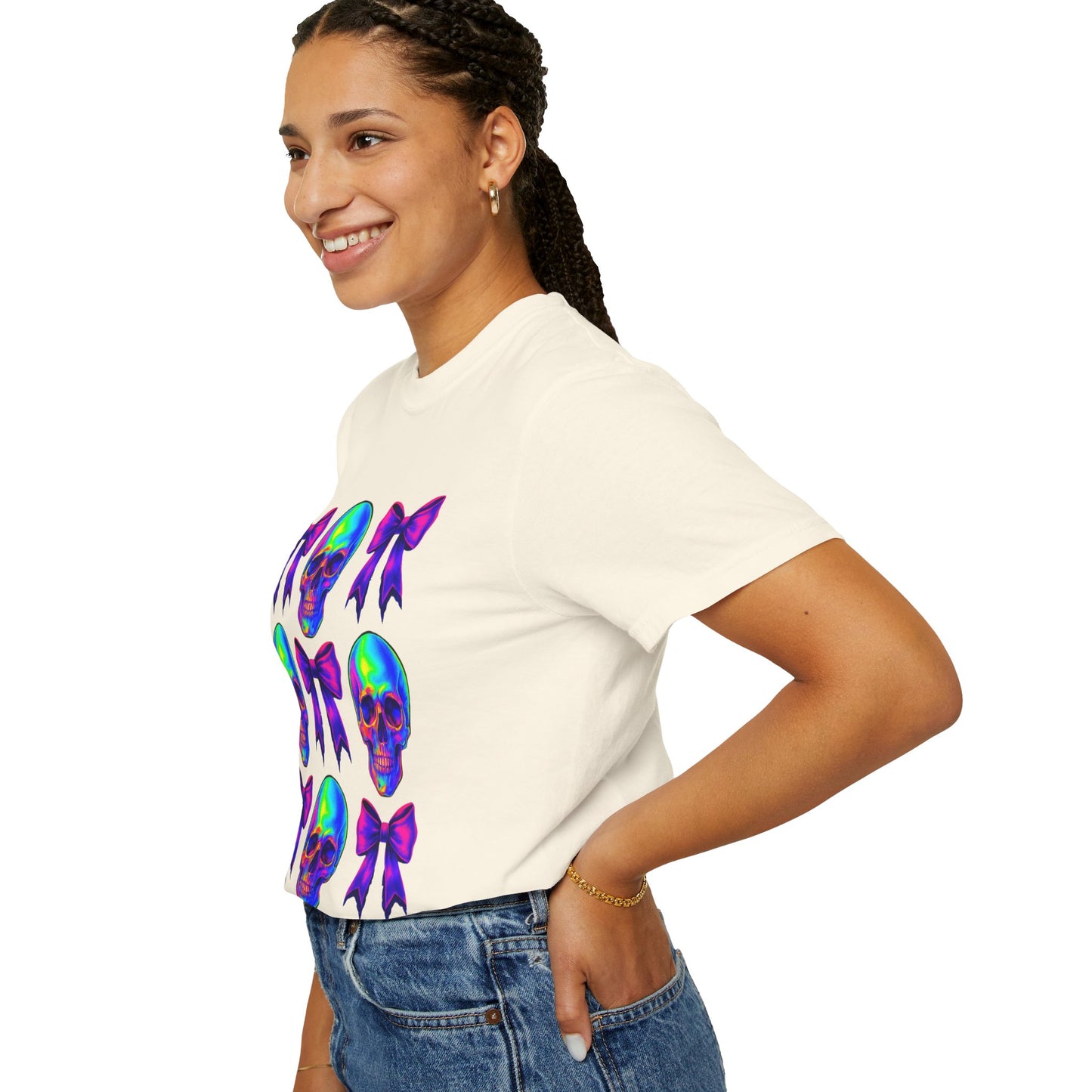 Neon Skull and Bow Unisex T-Shirt | Trendy Graphic Tee for Halloween, Festivals, Casual Wear, Gifts