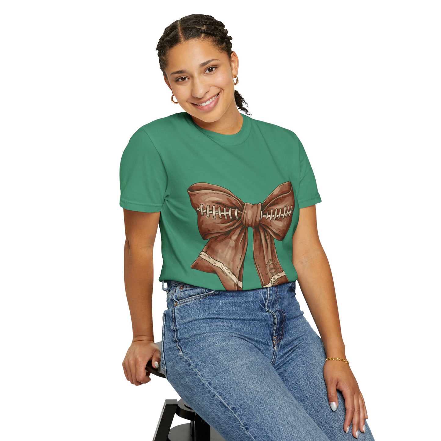 Football Bow T-Shirt: Unisex Casual Wear for Game Day Apparel