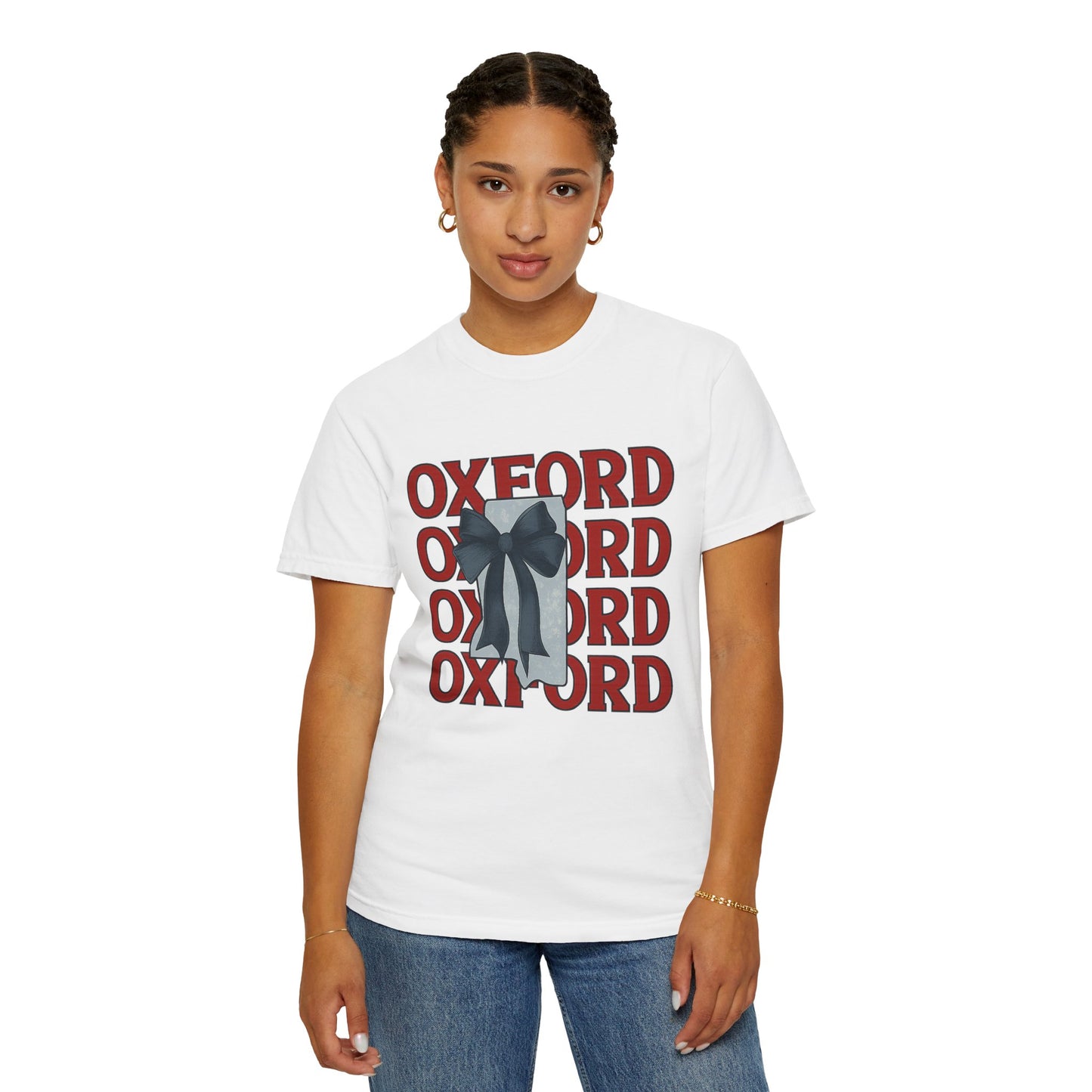 Oxford Bow Graphic Tee, Casual Unisex T-shirt, Gift for Students, College Apparel, Trendy Fashion Top, Birthday Gift
