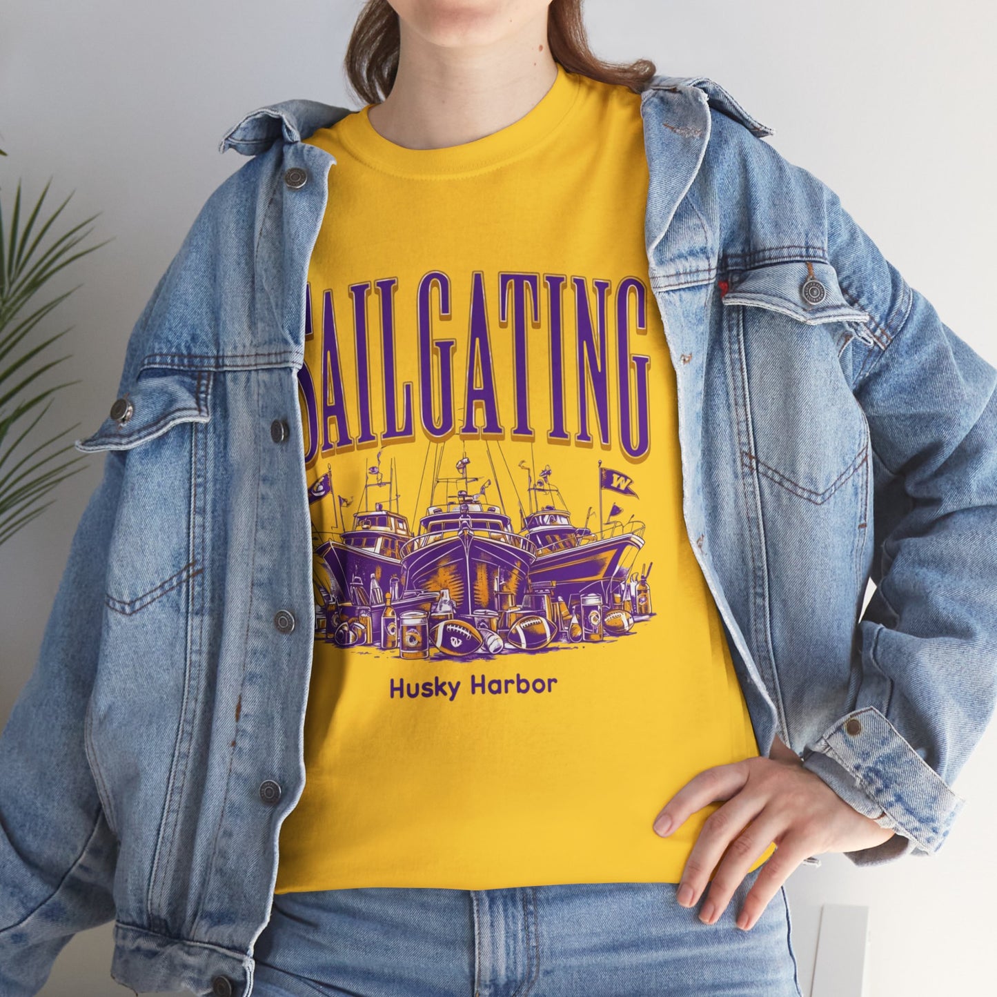 Sailgating Tee - Washington Huskies Unisex Heavy Cotton Shirt