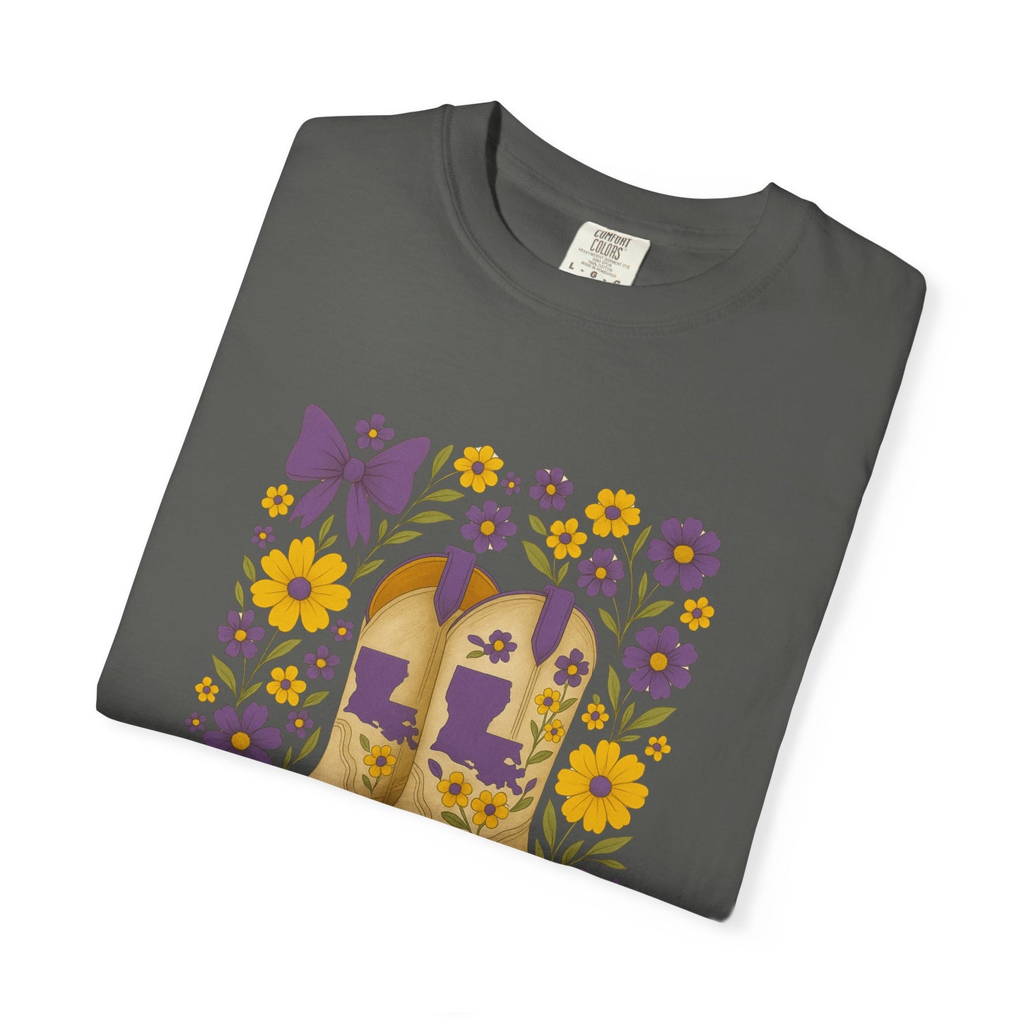 T-Shirt - Western Floral Boot T-Shirt, Vintage Graphic Shirt, Gift for Cowgirl, LSU Tigers, Louisiana Game Day