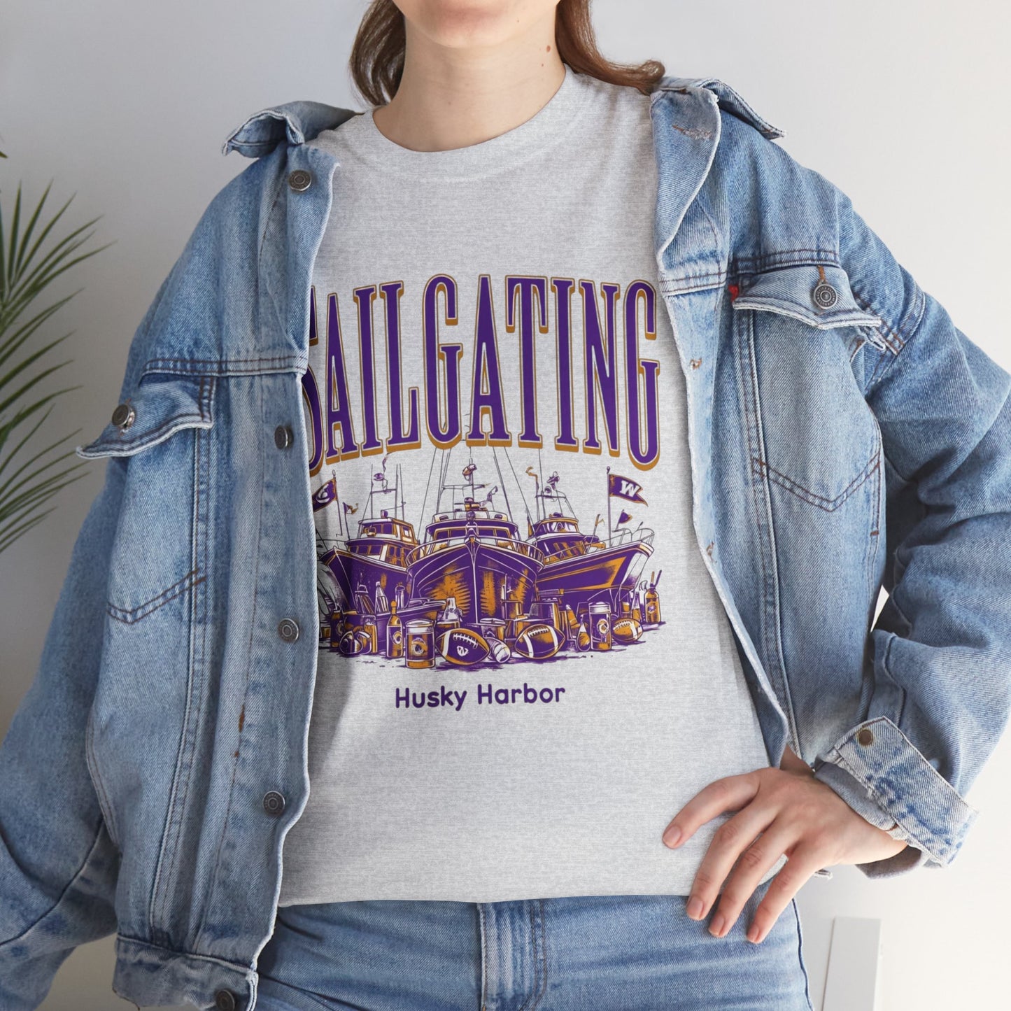 Sailgating Tee - Washington Huskies Unisex Heavy Cotton Shirt