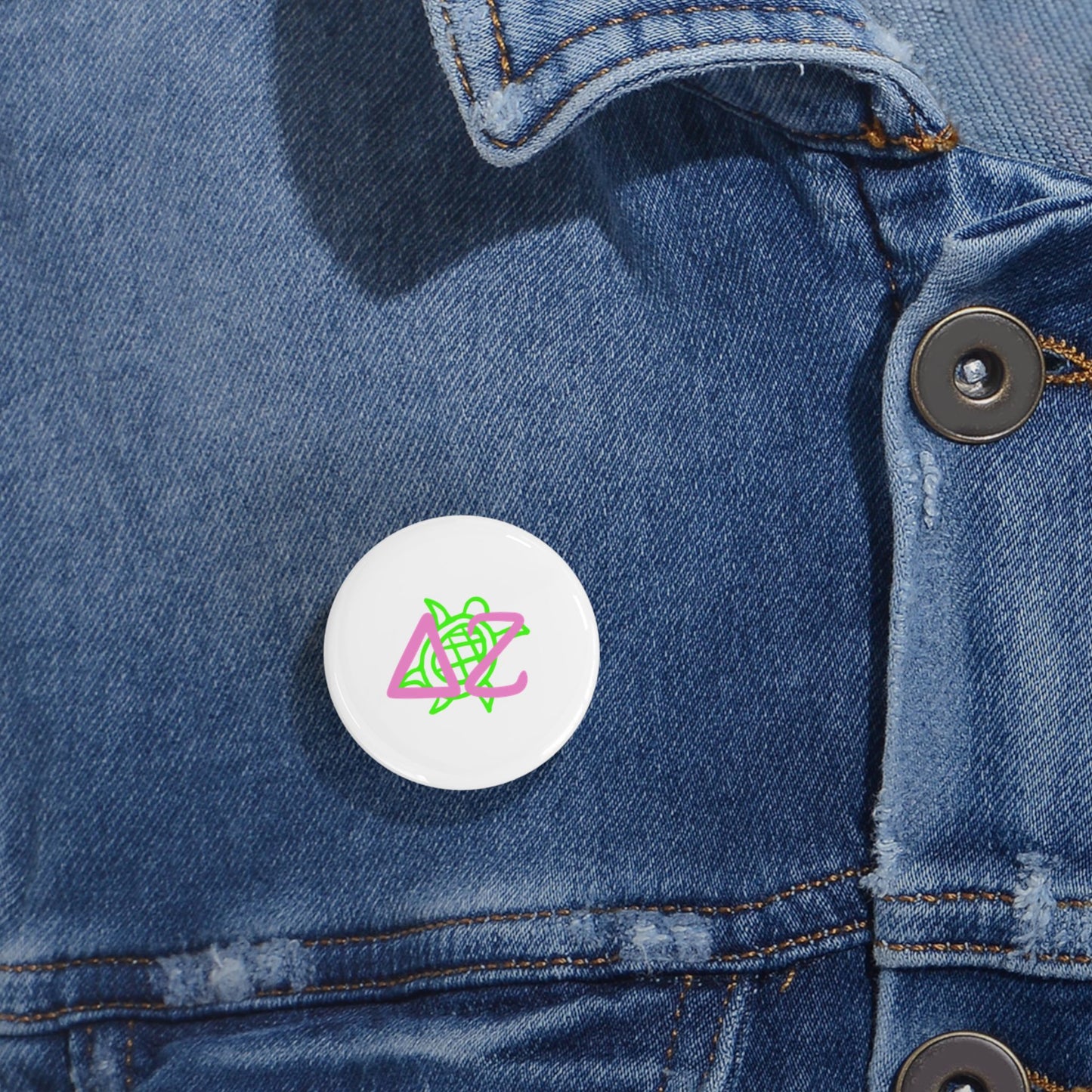DZ Trendy Round Pins, Cute Enamel Badges, Statement Pins, Gift for Friends, Jacket Accessory, Backpack Customization