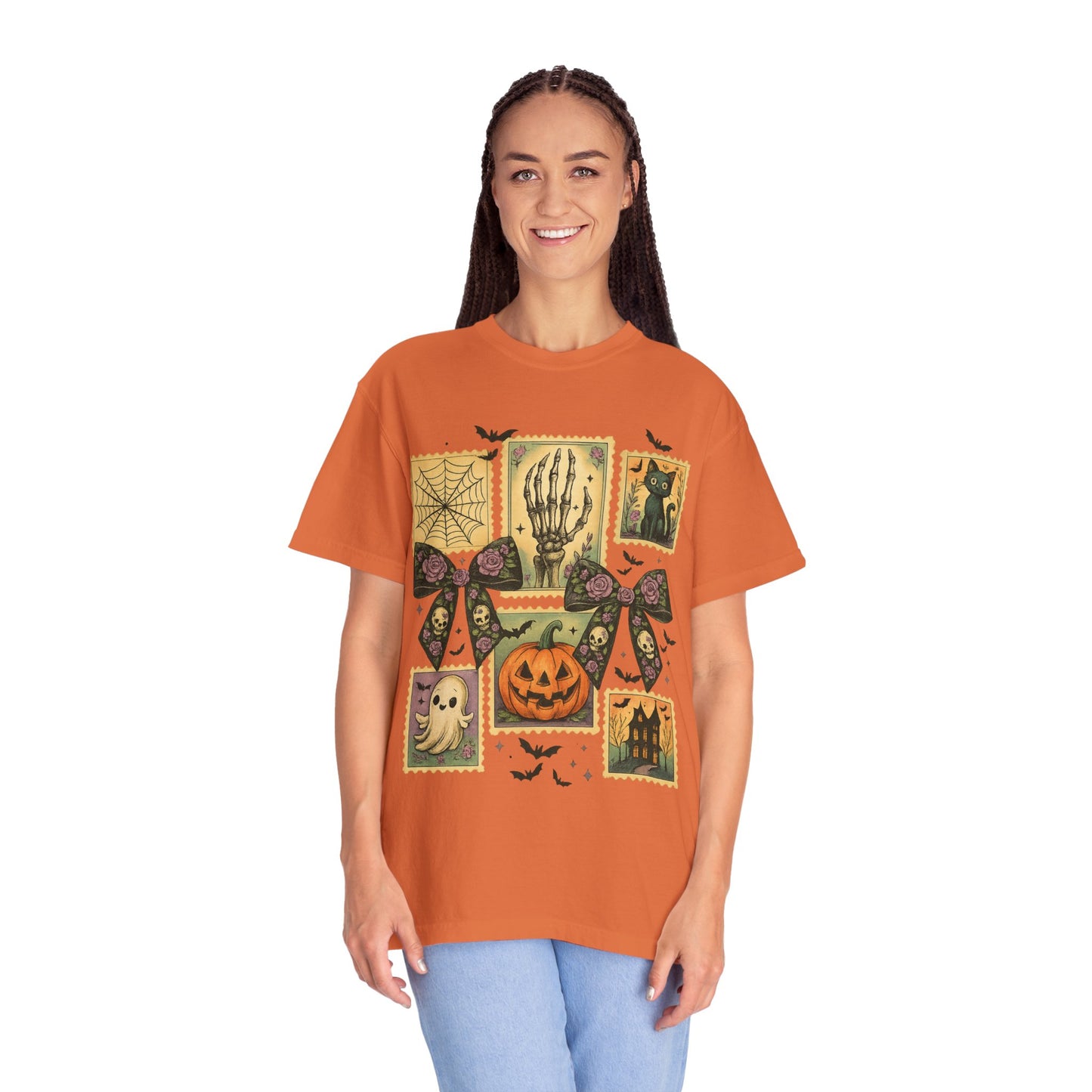 Halloween-Themed Unisex T-Shirt - Spooky Vibes for Fall Celebrations, Ghost Lovers Gift, Costume Party Essential, Cozy Autumn Tee