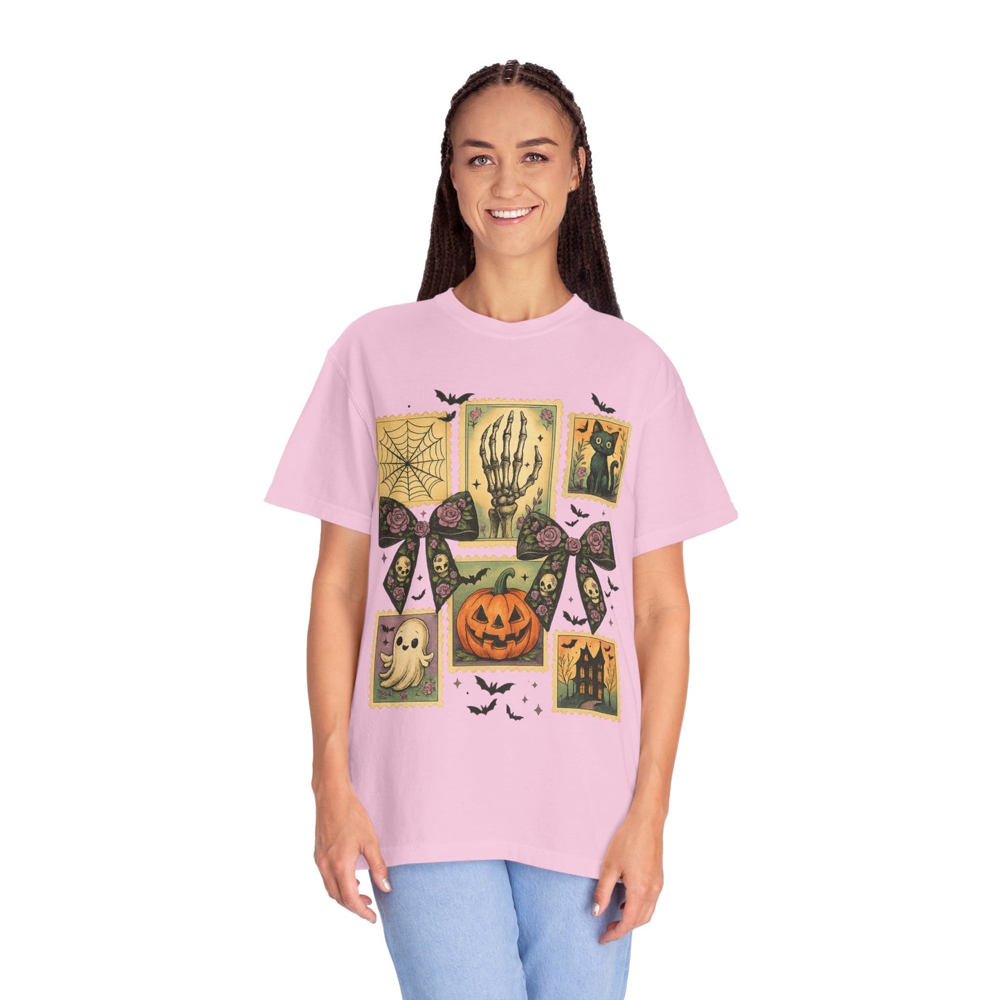Halloween-Themed Unisex T-Shirt - Spooky Vibes for Fall Celebrations, Ghost Lovers Gift, Costume Party Essential, Cozy Autumn Tee