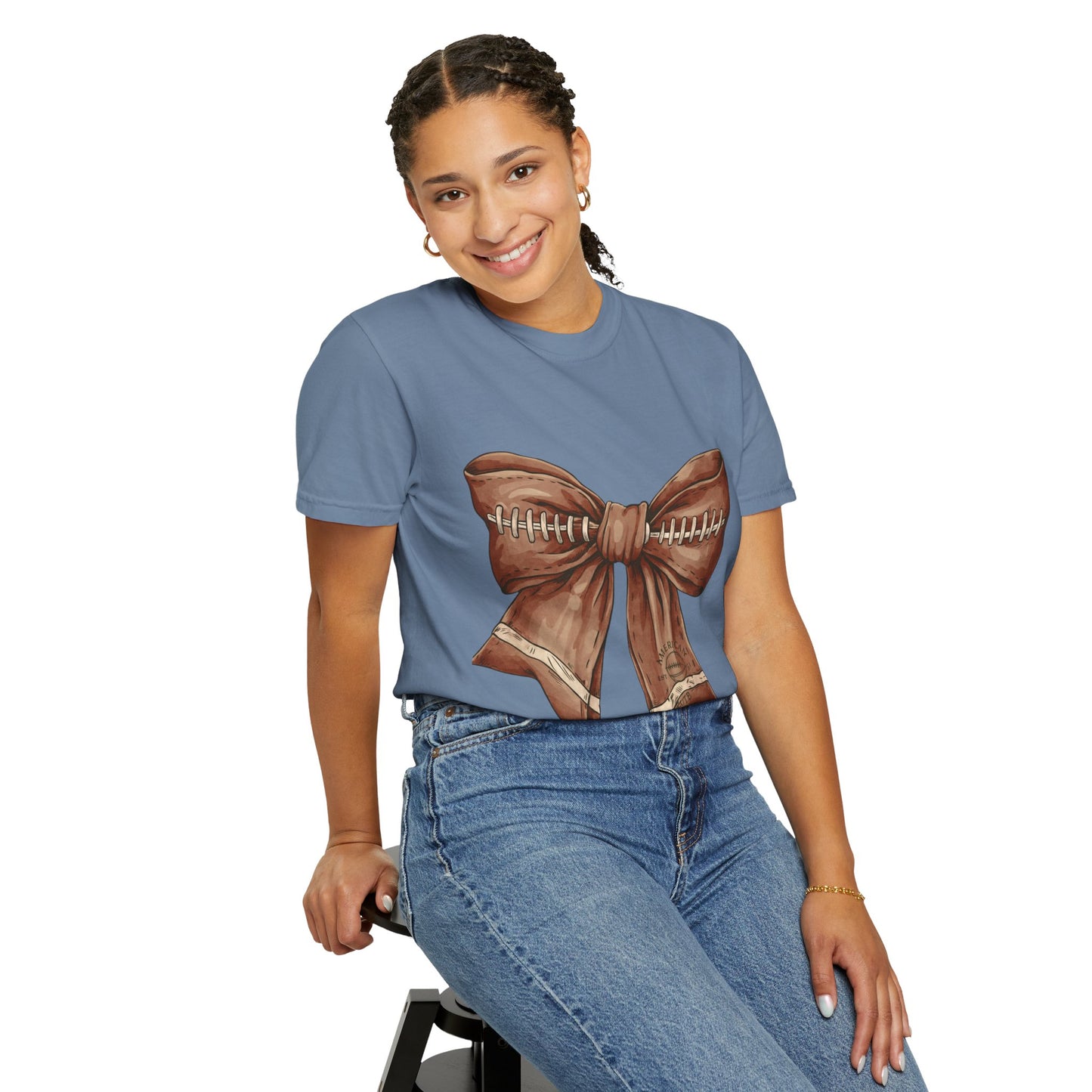 Football Bow T-Shirt: Unisex Casual Wear for Game Day Apparel