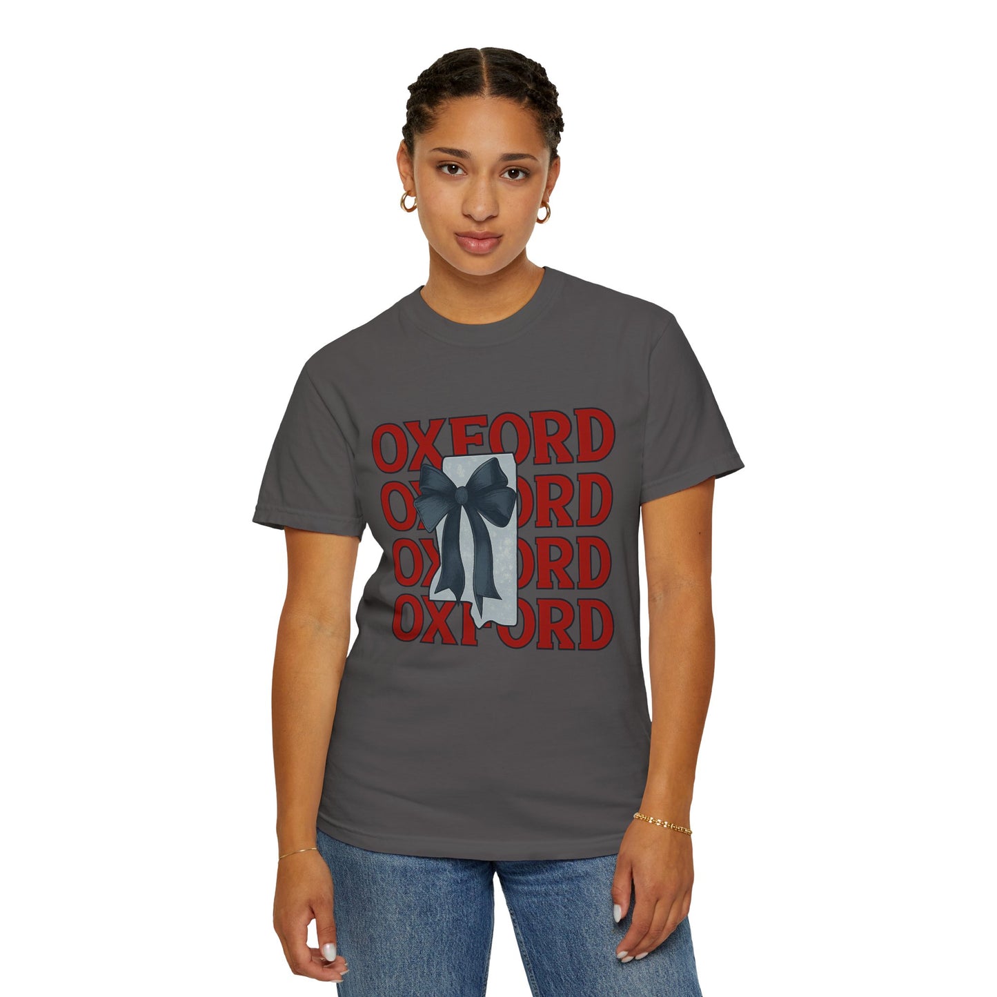 Oxford Bow Graphic Tee, Casual Unisex T-shirt, Gift for Students, College Apparel, Trendy Fashion Top, Birthday Gift