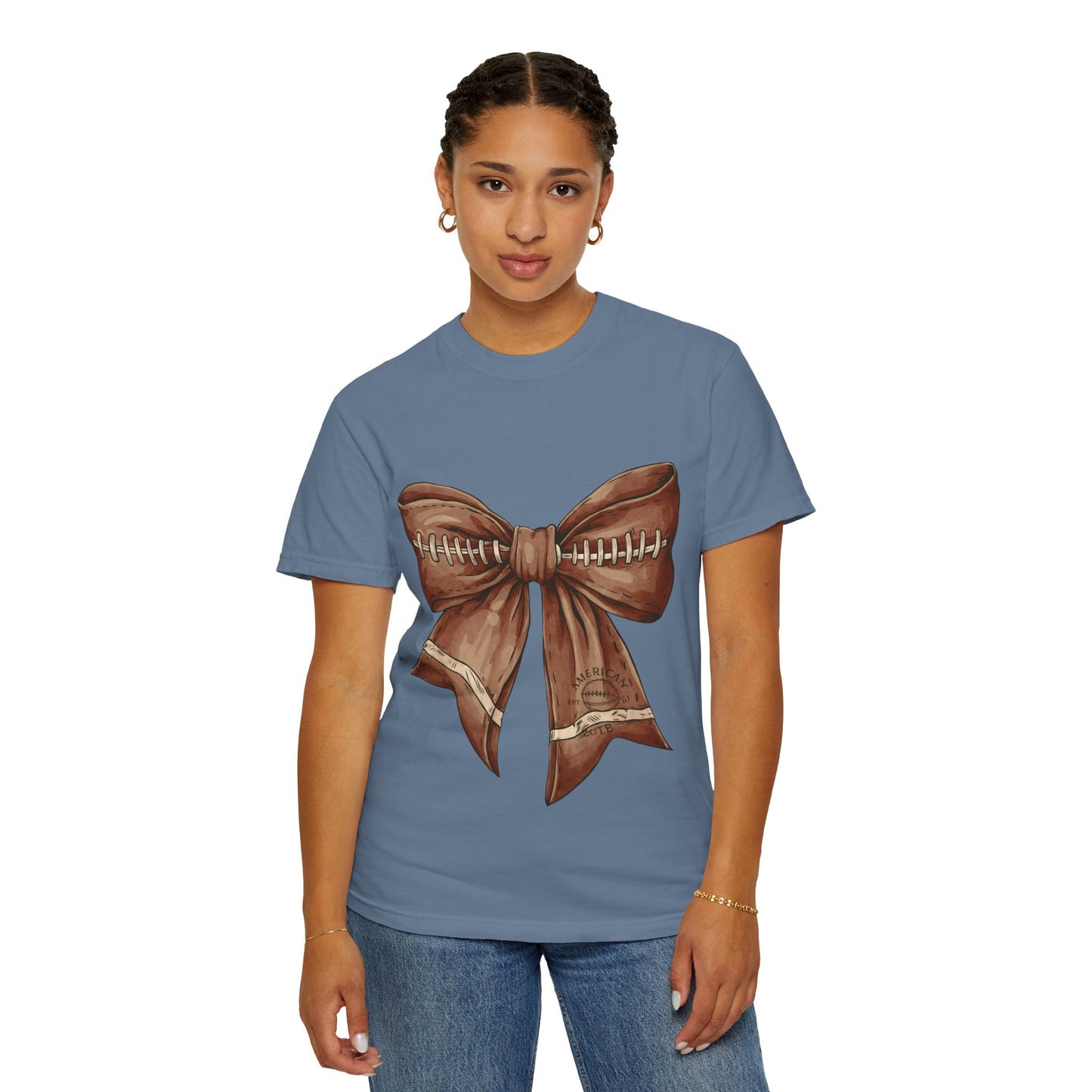 Football Bow T-Shirt: Unisex Casual Wear for Game Day Apparel