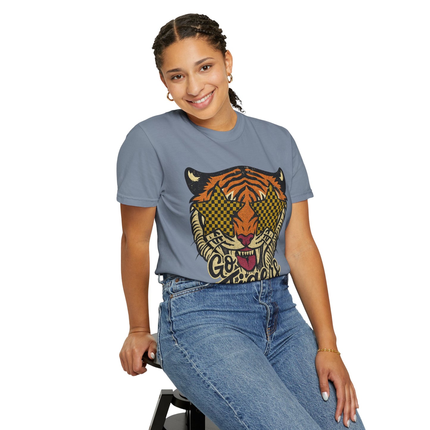 Bold Tiger Graphic Unisex T-Shirt - Go Tigers Design for Missouri Lovers