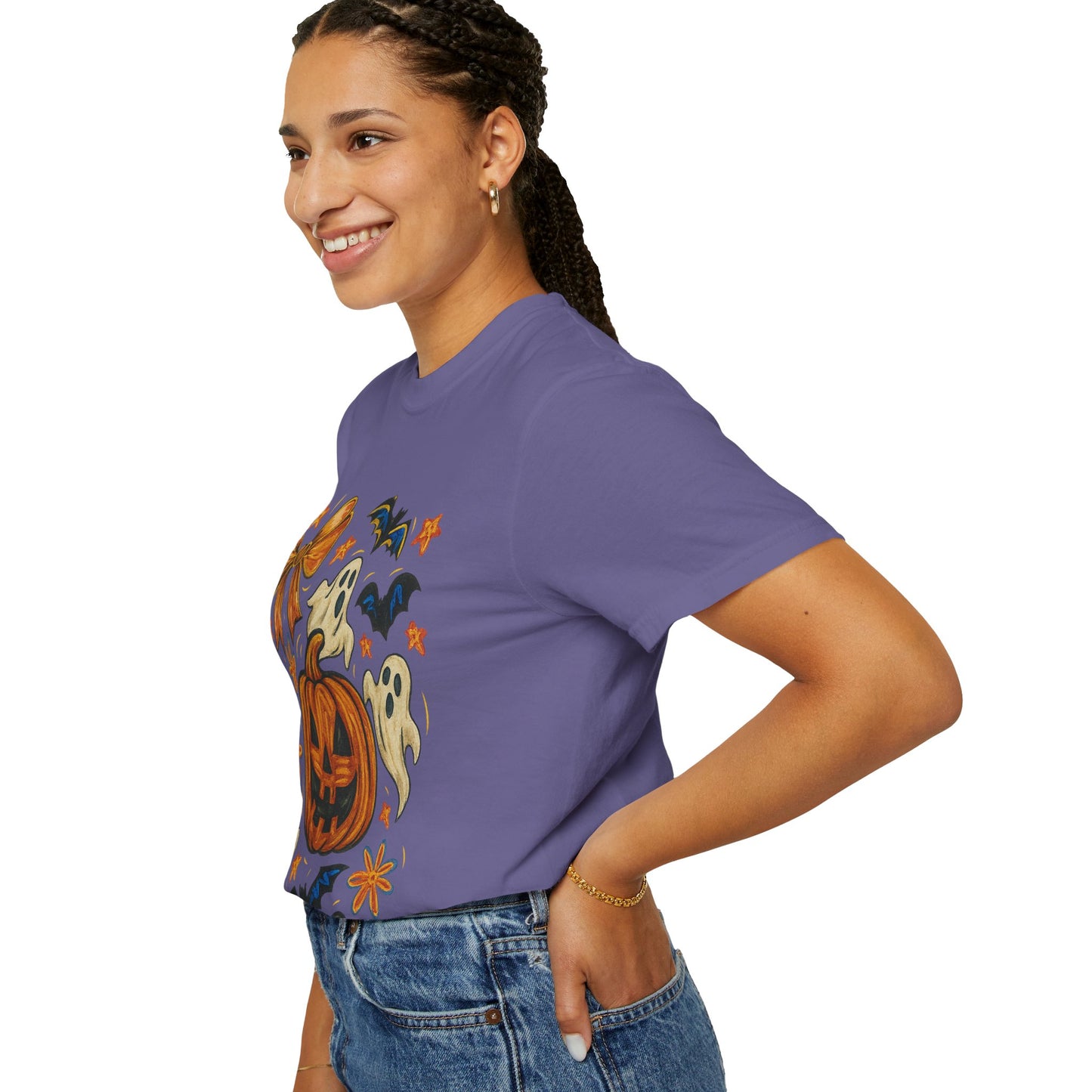 Halloween Ghost & Pumpkin T-shirt, Spooky Season Shirt, Fall Tee, Unisex Halloween Apparel, Ghostly Graphic Tee, Pumpkin Graphic Shirt