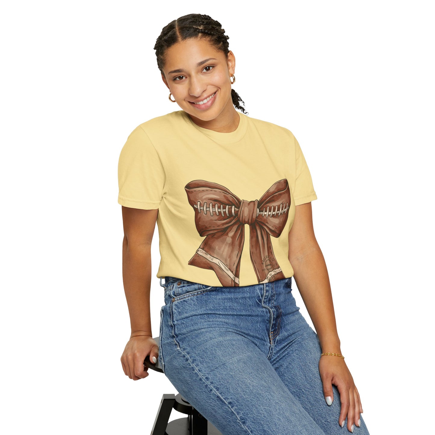Football Bow T-Shirt: Unisex Casual Wear for Game Day Apparel