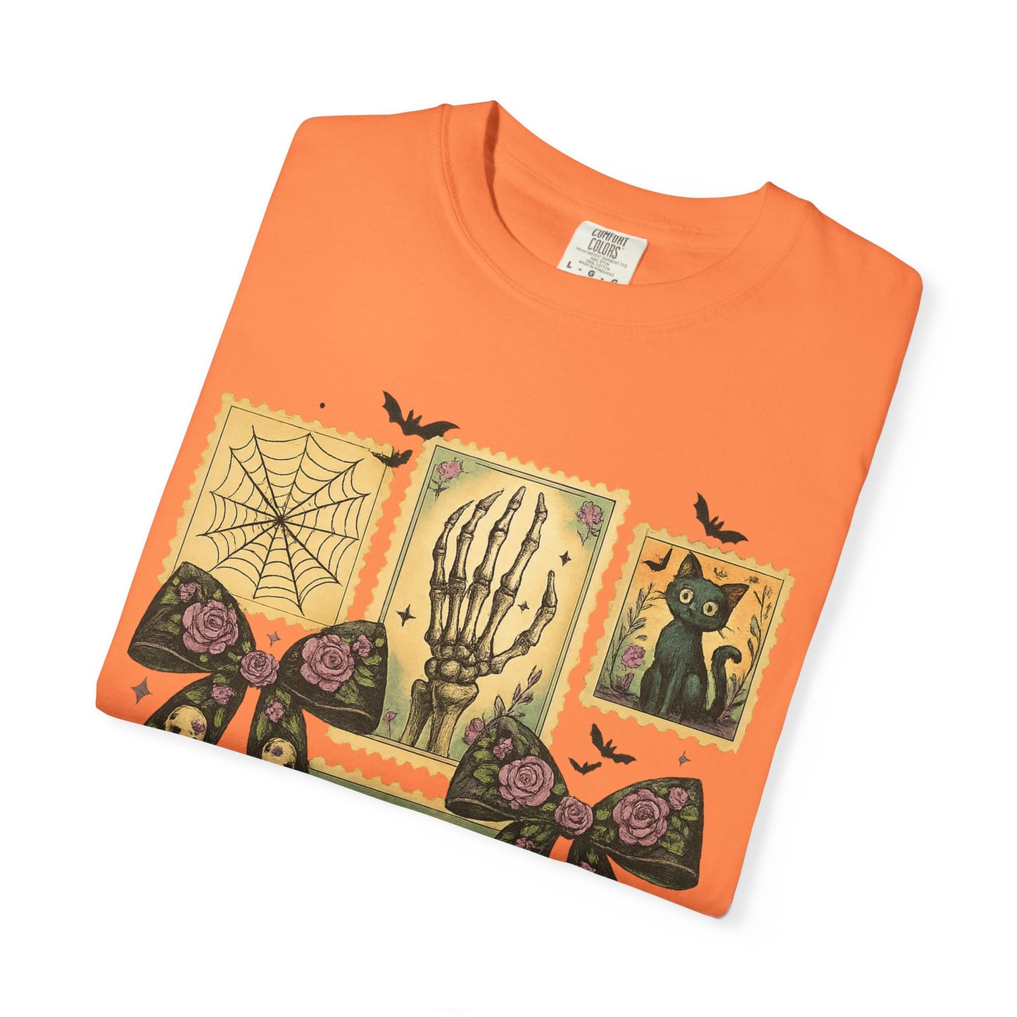 Halloween-Themed Unisex T-Shirt - Spooky Vibes for Fall Celebrations, Ghost Lovers Gift, Costume Party Essential, Cozy Autumn Tee