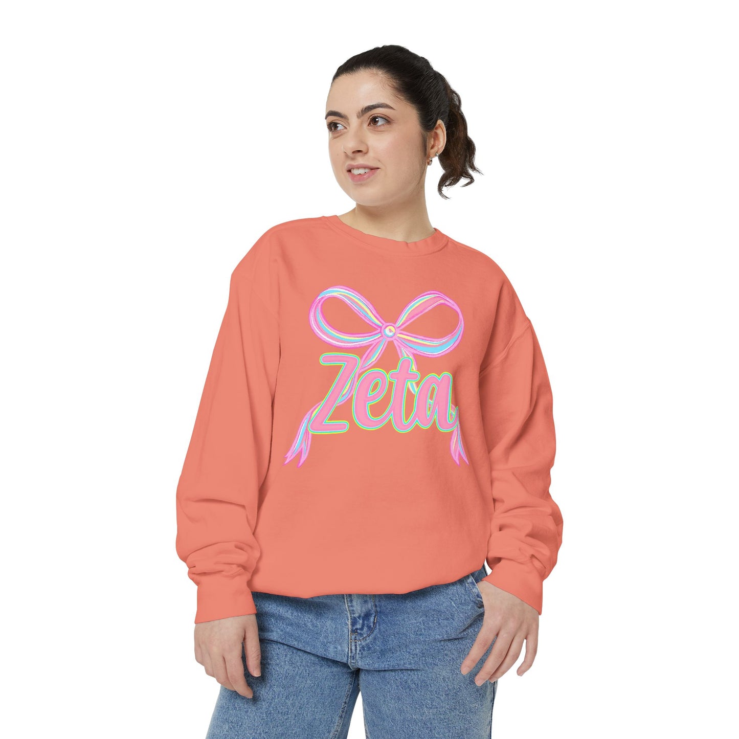 Zeta Graphic Sweatshirt, Cozy Fashion, Gift for Sorority Sisters, Cute Casual Wear, College Apparel, Unisex Outfit