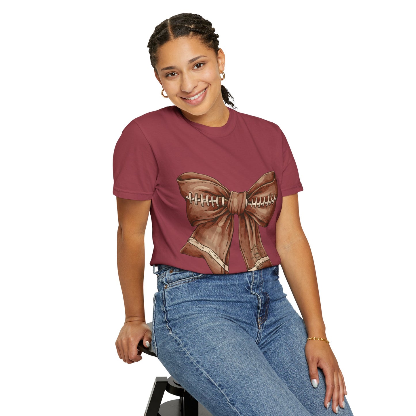 Football Bow T-Shirt: Unisex Casual Wear for Game Day Apparel
