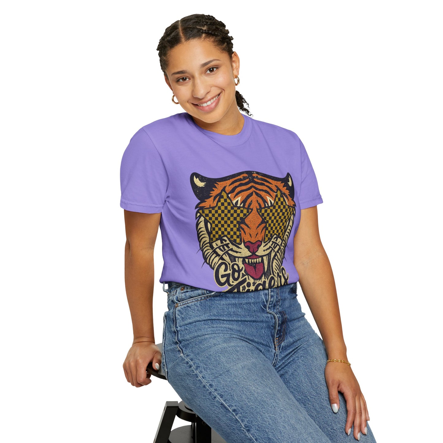 Bold Tiger Graphic Unisex T-Shirt - Go Tigers Design for Missouri Lovers