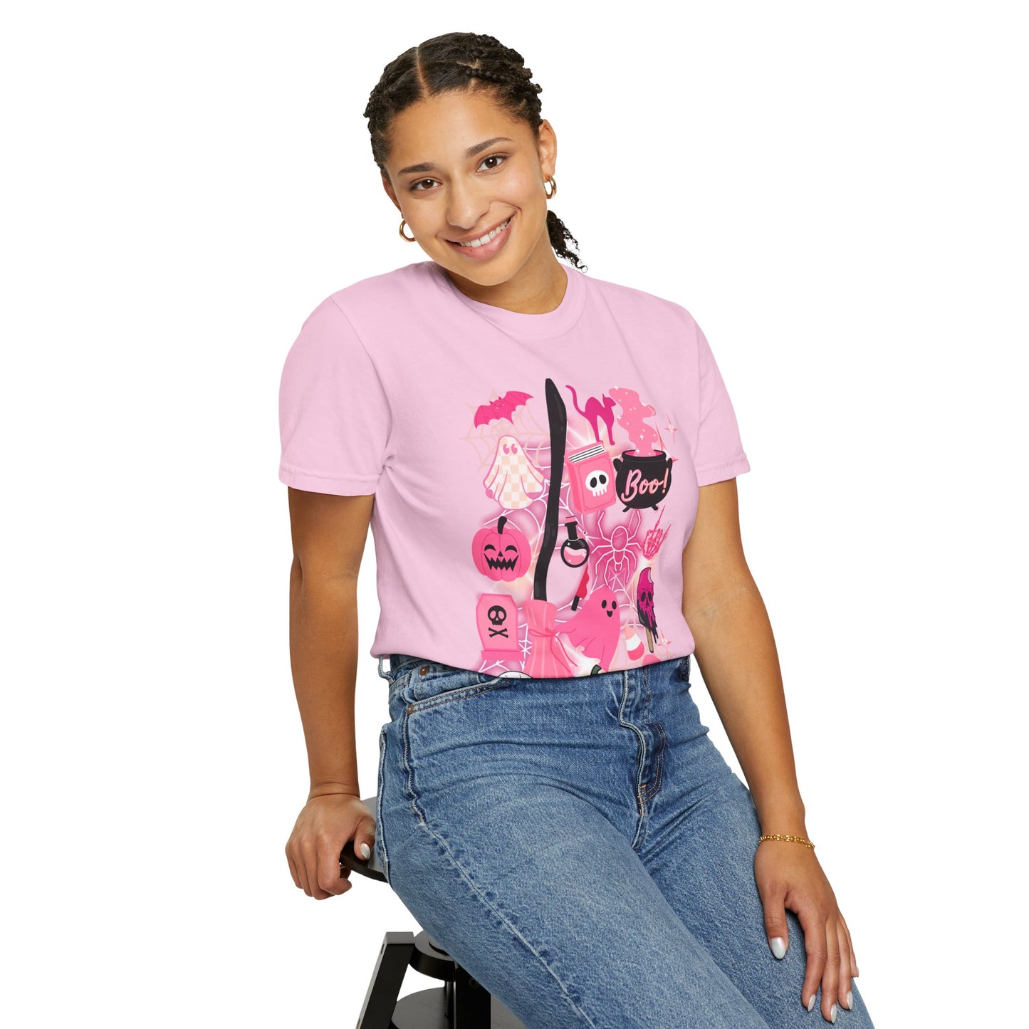 Pink Halloween-Themed Unisex T-shirt, Spooky Shirt, Ghostly Apparel, Boo T-shirt, Fall Fashion, Halloween Costume Top