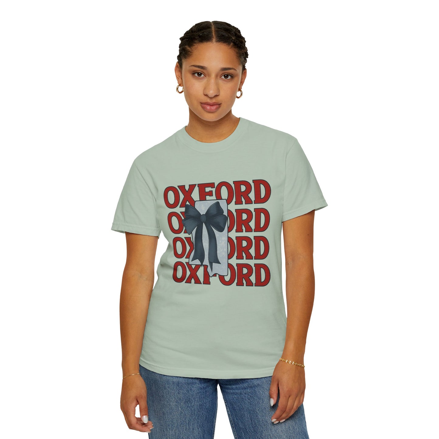 Oxford Bow Graphic Tee, Casual Unisex T-shirt, Gift for Students, College Apparel, Trendy Fashion Top, Birthday Gift