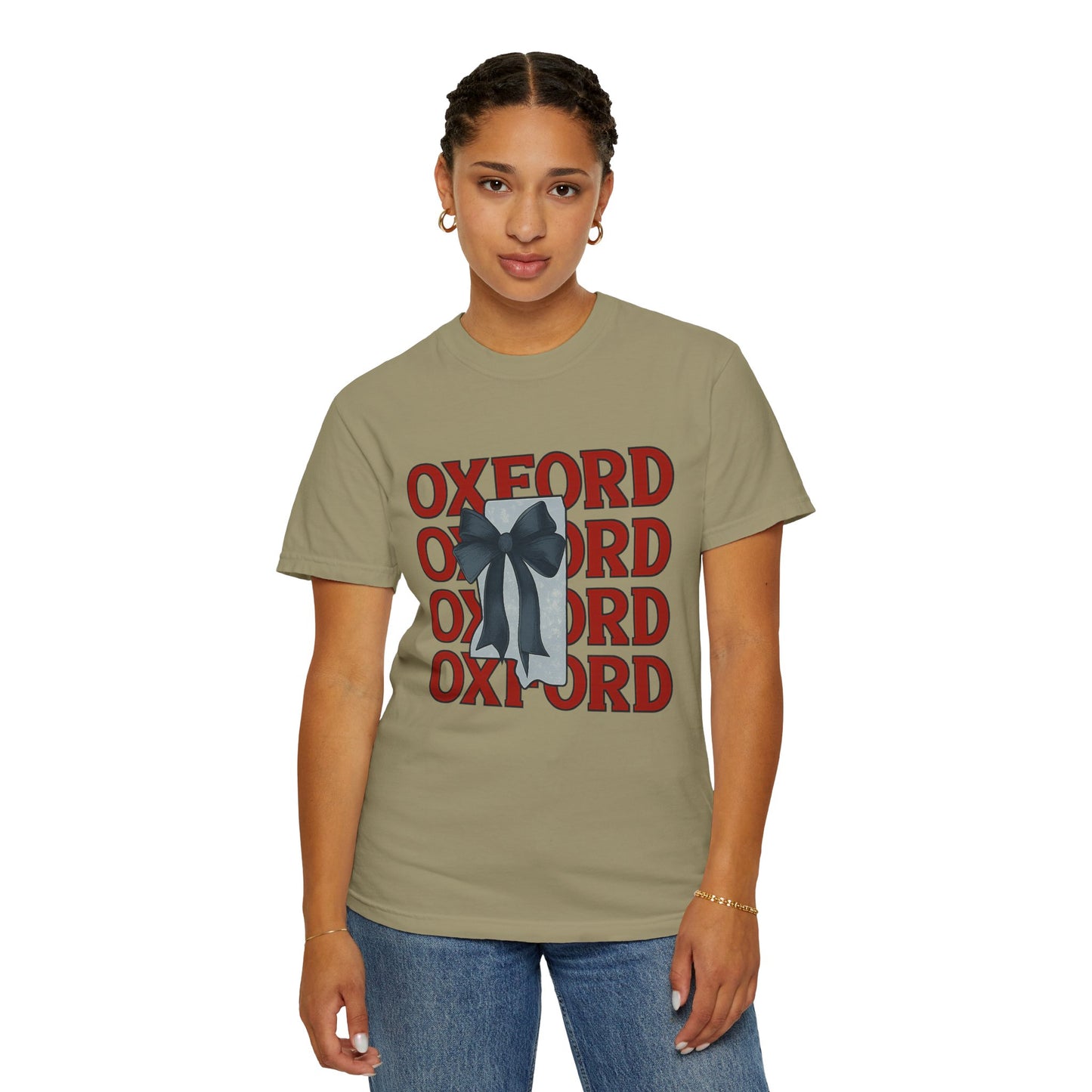 Oxford Bow Graphic Tee, Casual Unisex T-shirt, Gift for Students, College Apparel, Trendy Fashion Top, Birthday Gift