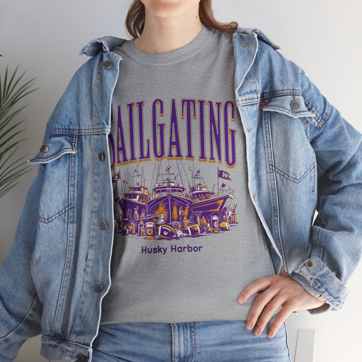 Sailgating Tee - Washington Huskies Unisex Heavy Cotton Shirt