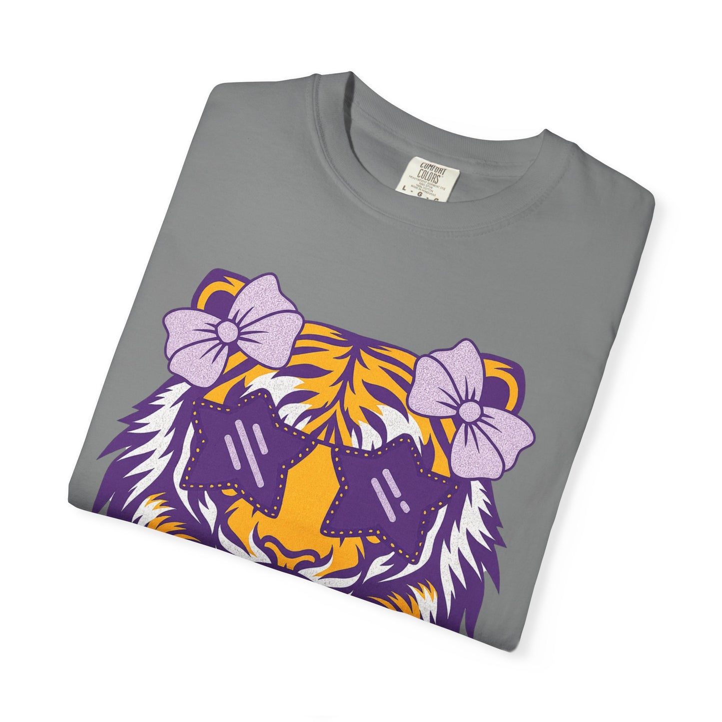 Ragin Cajun Bow Bubble Tiger T-Shirt - Casual Wear and Gift for Animal Lovers